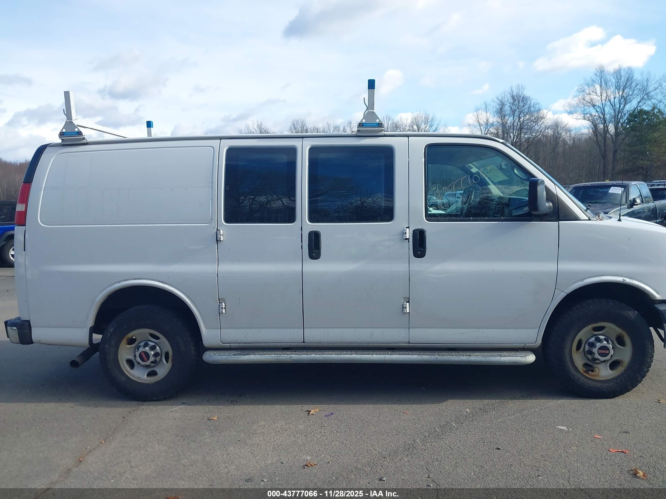 2015 Gmc Savana 2500 Work Van White vin: 1GTW7FCF0F1901199