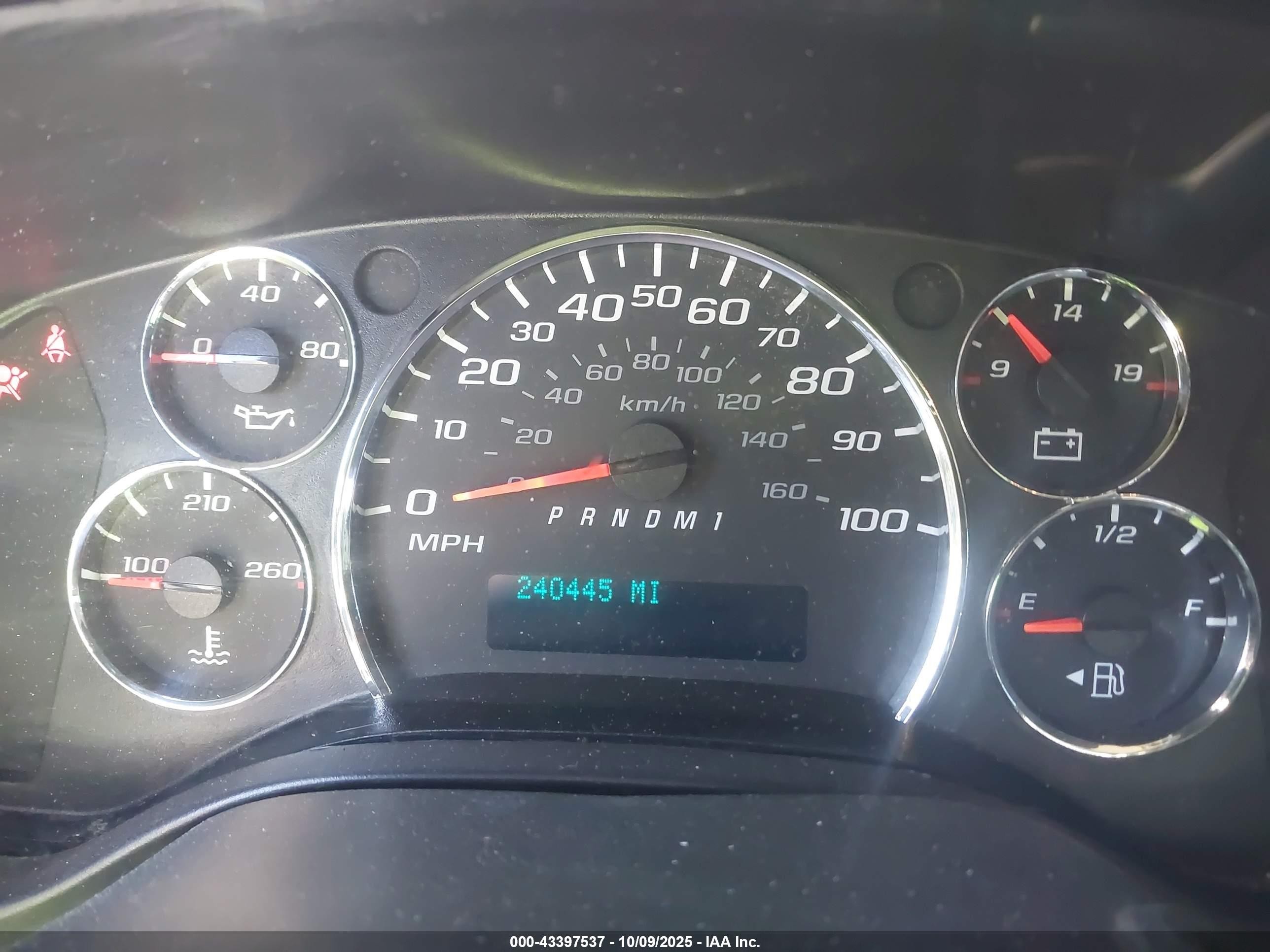 2015 Gmc Savana 2500 Work Van Белый vin: 1GTW7FCF0F1908301