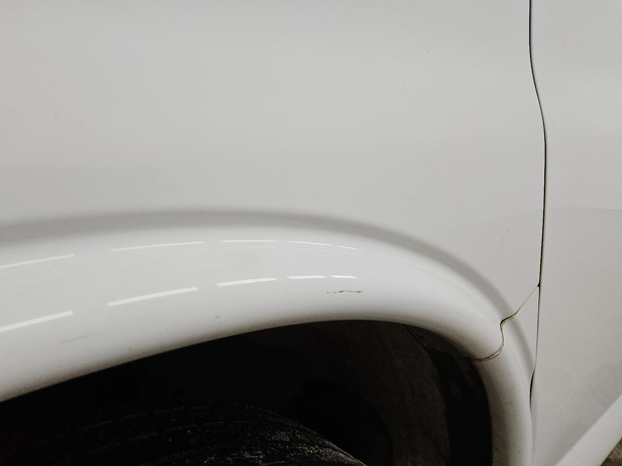 2015 Gmc Savana G2500 White vin: 1GTW7FCF1F1267871 Damage: Left Front Fender, Light Scratch, 2 To 3 Inches