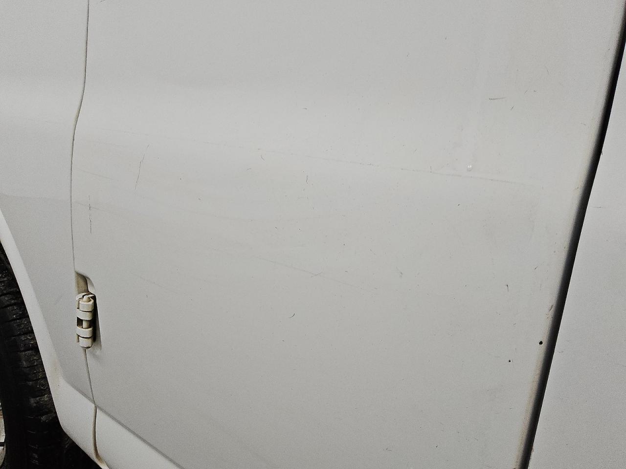 2015 Gmc Savana G2500 White vin: 1GTW7FCF1F1267871 Damage: Right Rear Door, Light Scratch, > 12 Inches