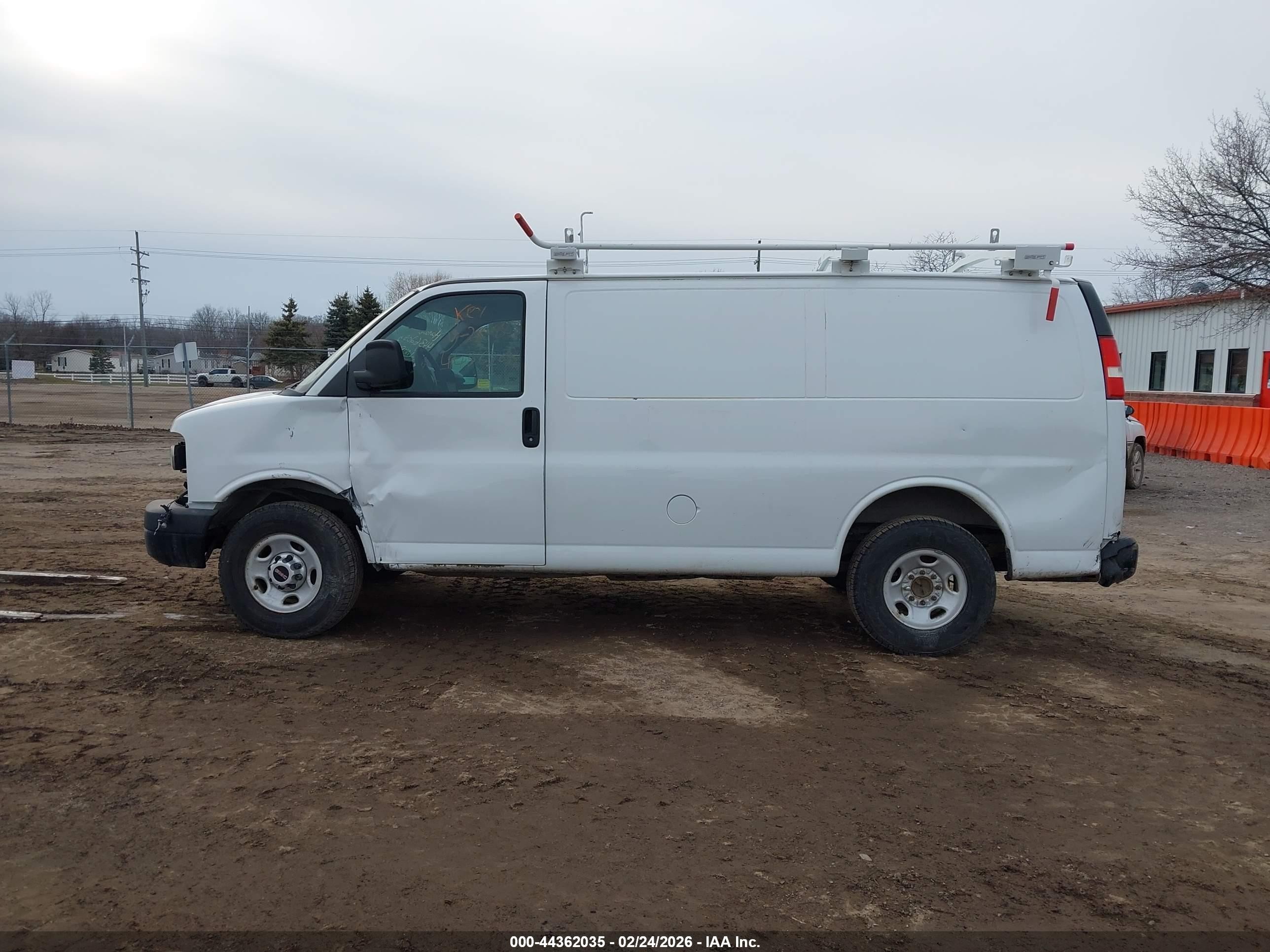 2015 Gmc Savana 2500 Work Van White vin: 1GTW7FCF1F1280863