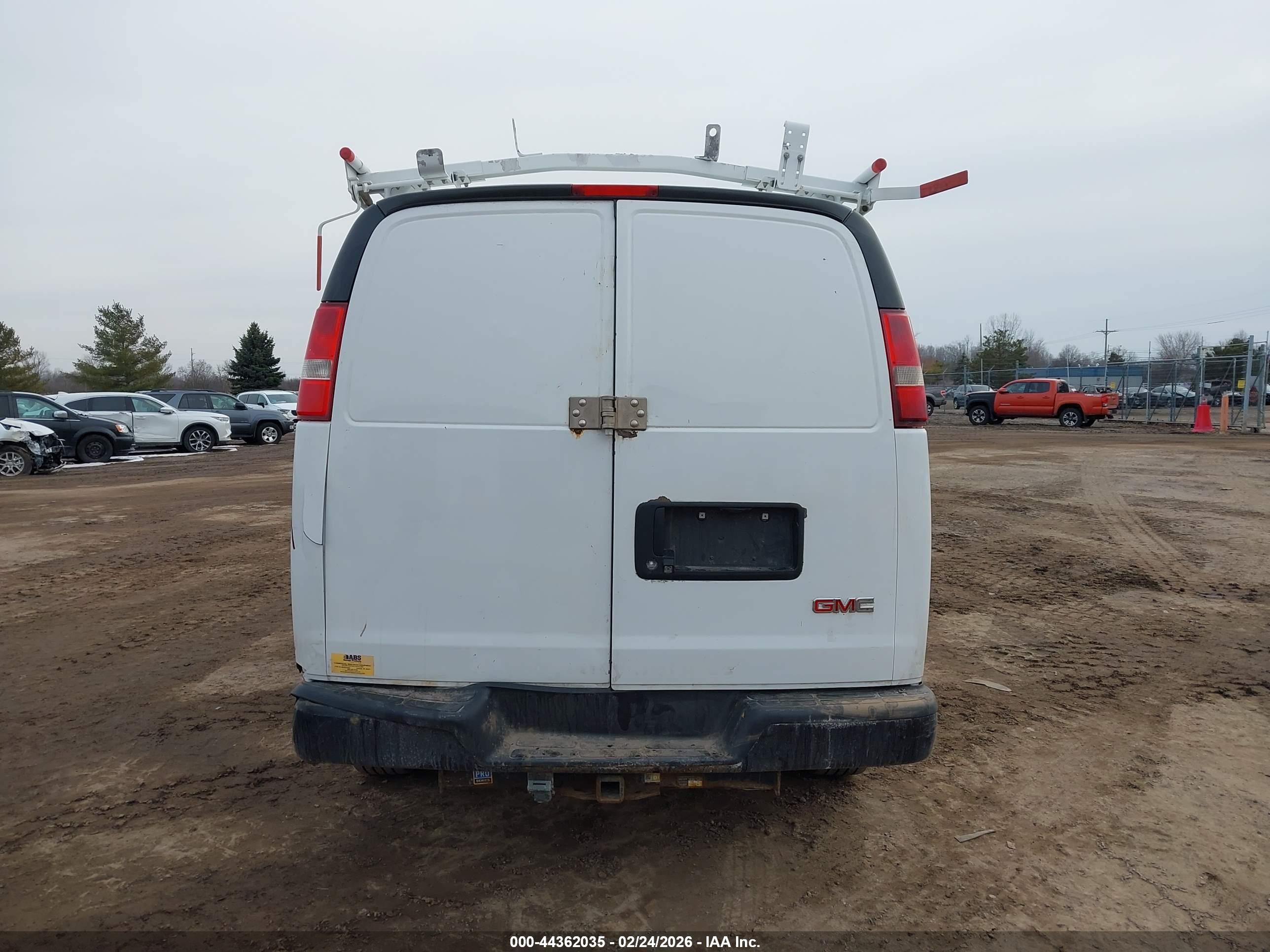 2015 Gmc Savana 2500 Work Van White vin: 1GTW7FCF1F1280863