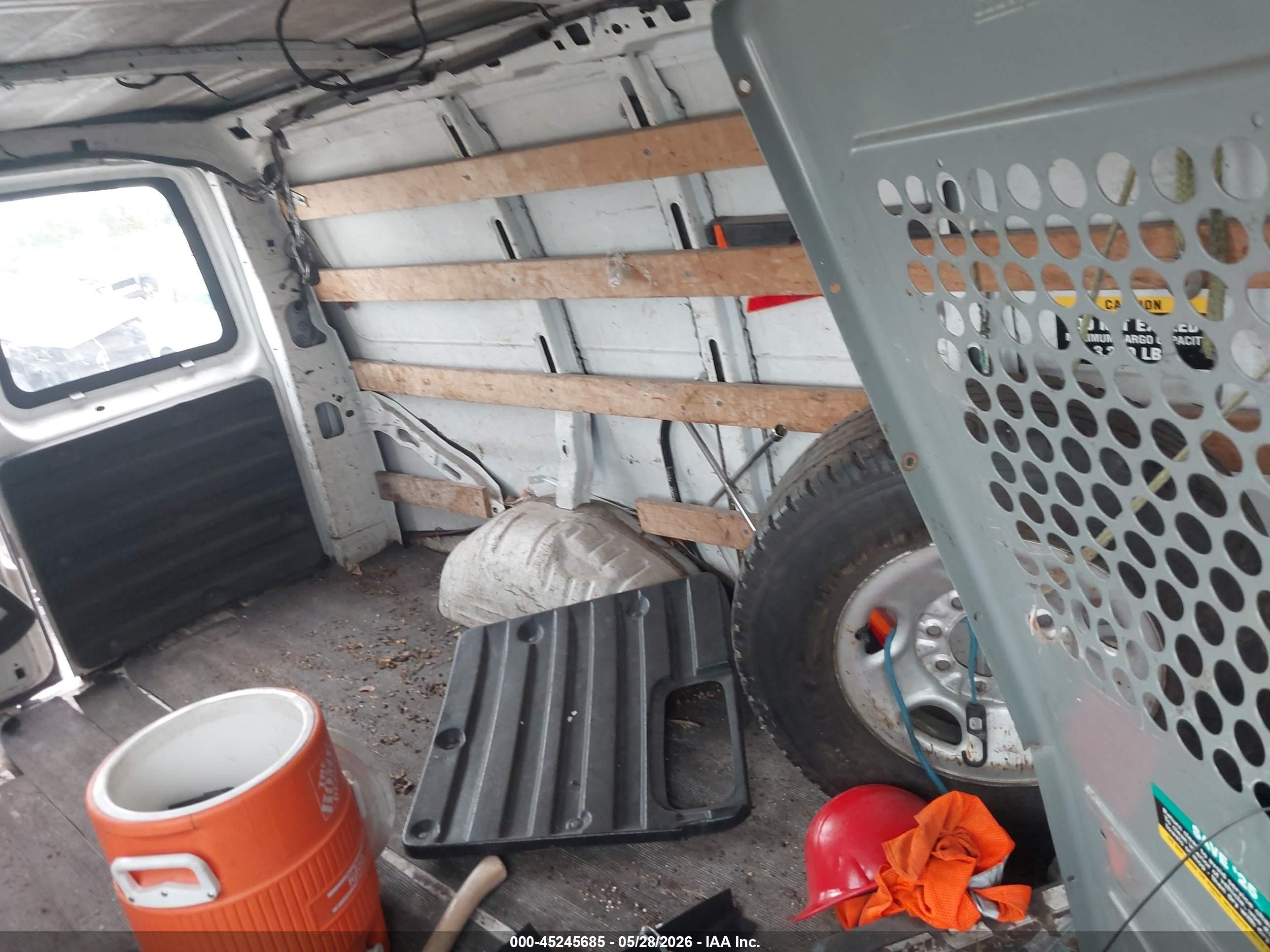2015 Gmc Savana 2500 Work Van Белый vin: 1GTW7FCF1F1902717