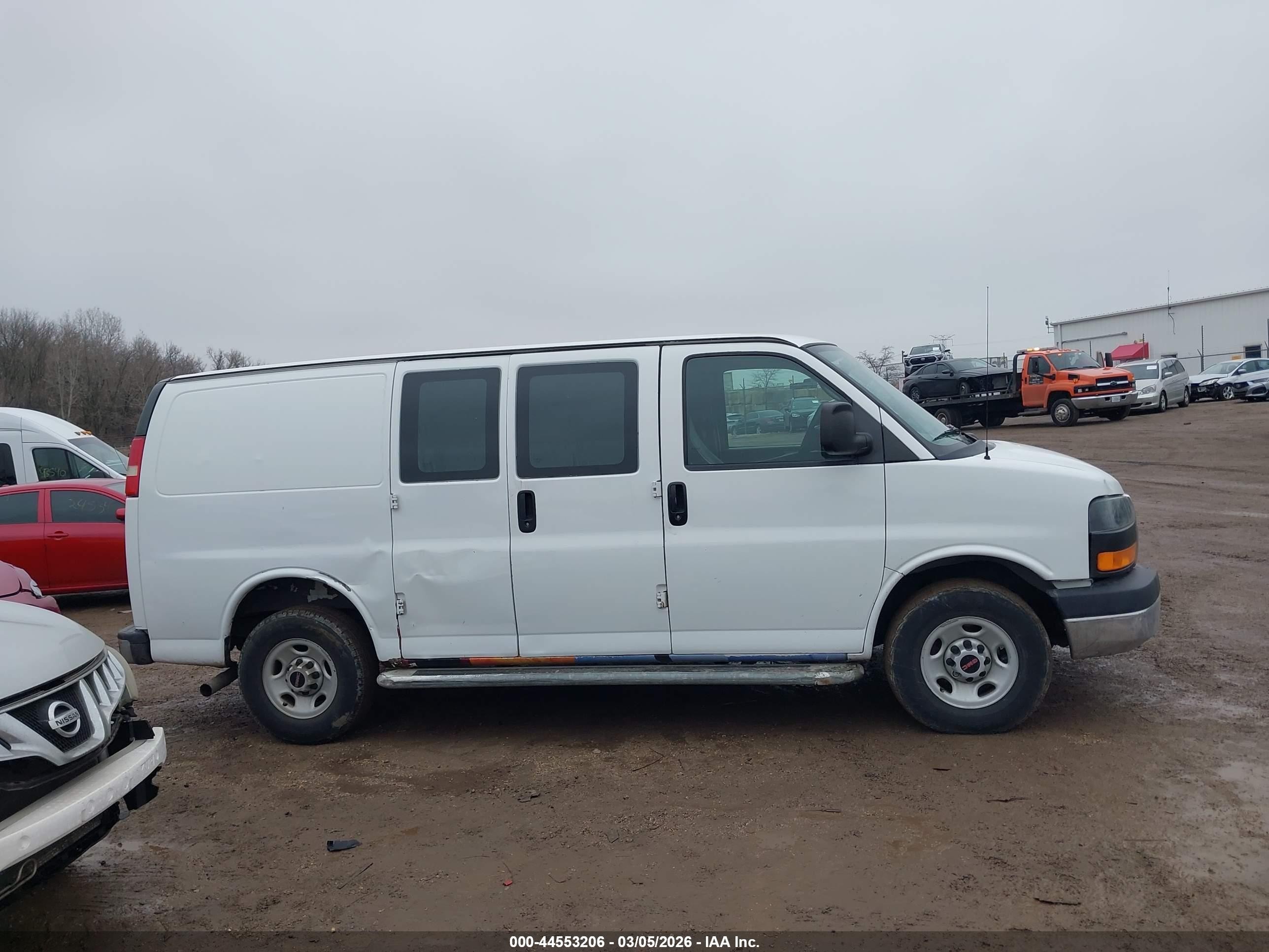 2015 Gmc Savana 2500 Work Van Белый vin: 1GTW7FCF2F1903598