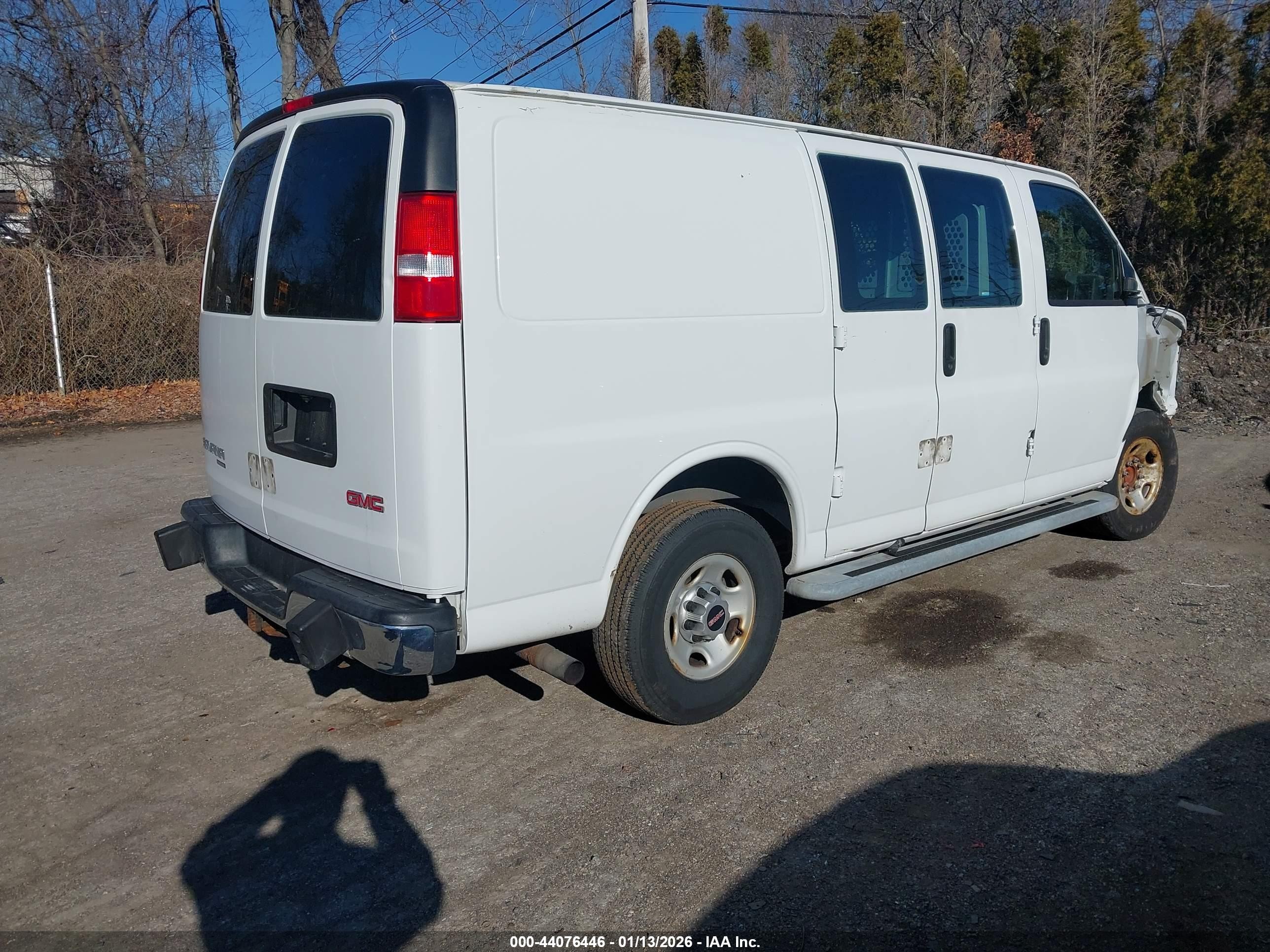 2015 Gmc Savana 2500 Work Van White vin: 1GTW7FCF2F1907201