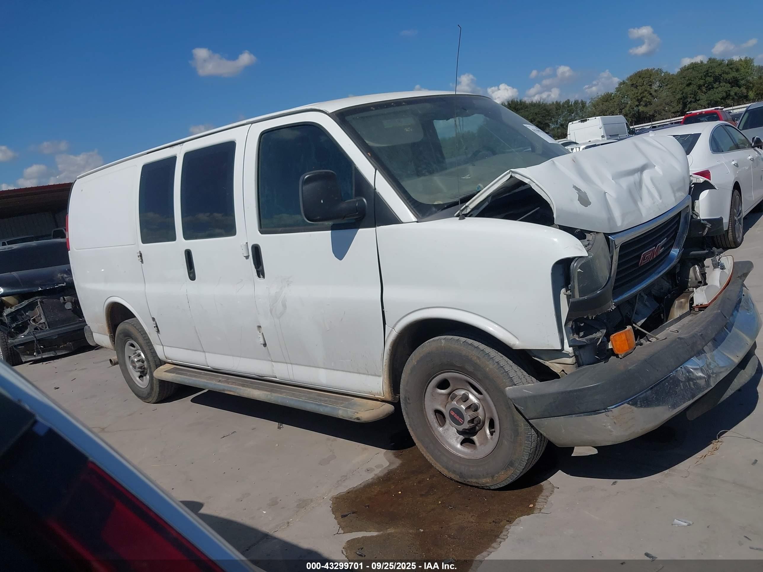2015 Gmc Savana 2500 Work Van White vin: 1GTW7FCF3F1905148