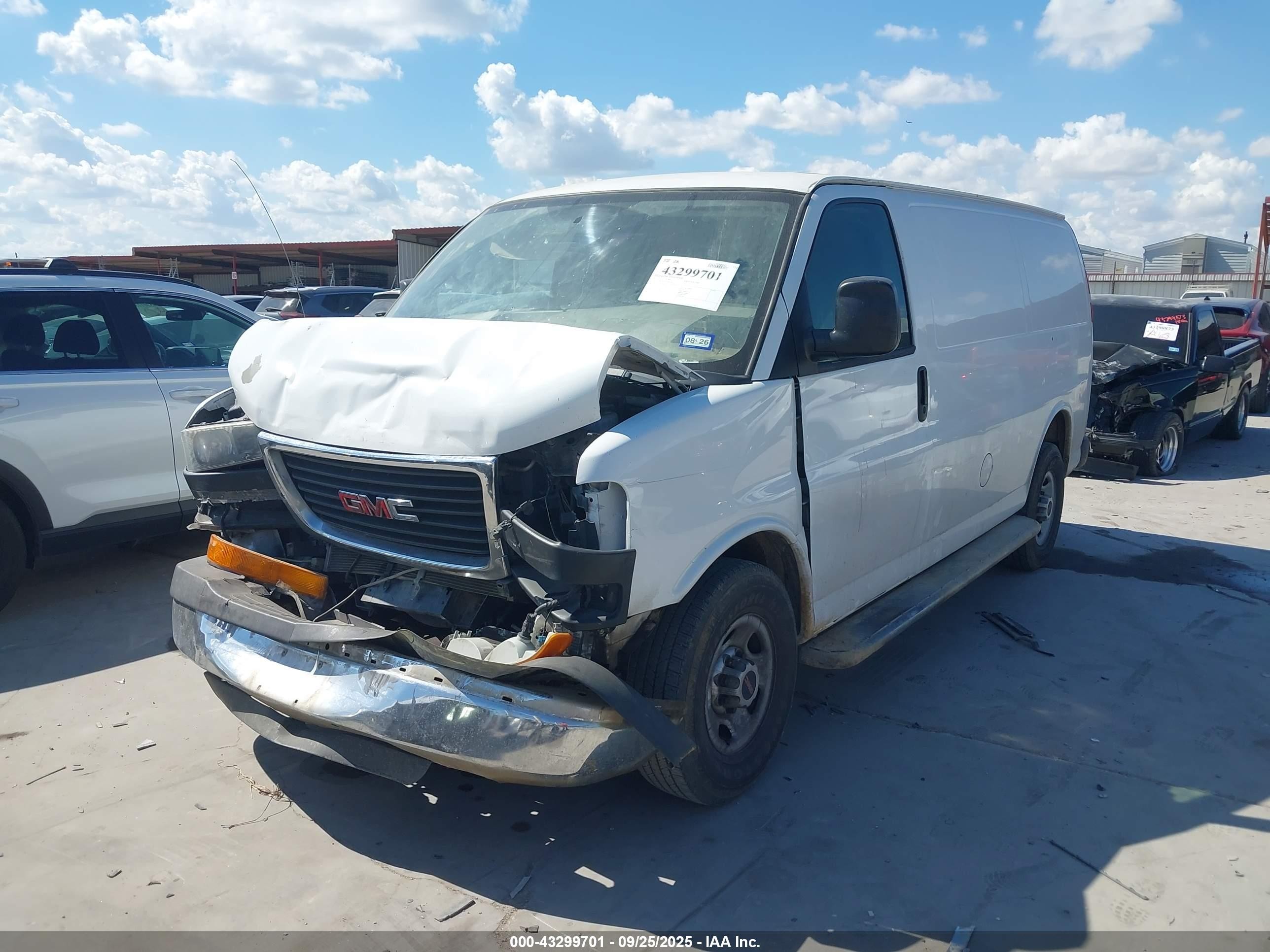 2015 Gmc Savana 2500 Work Van White vin: 1GTW7FCF3F1905148