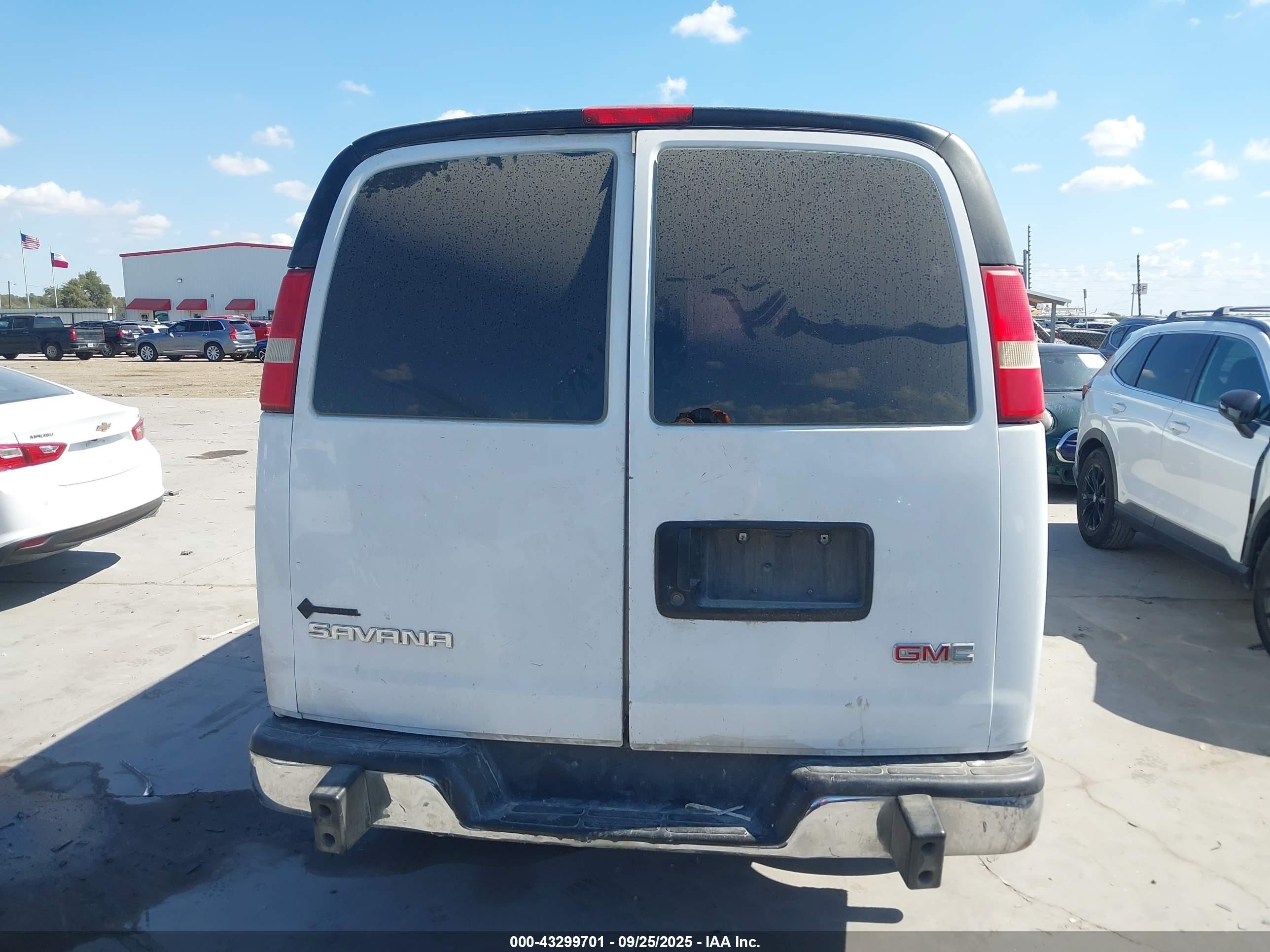 2015 Gmc Savana 2500 Work Van White vin: 1GTW7FCF3F1905148