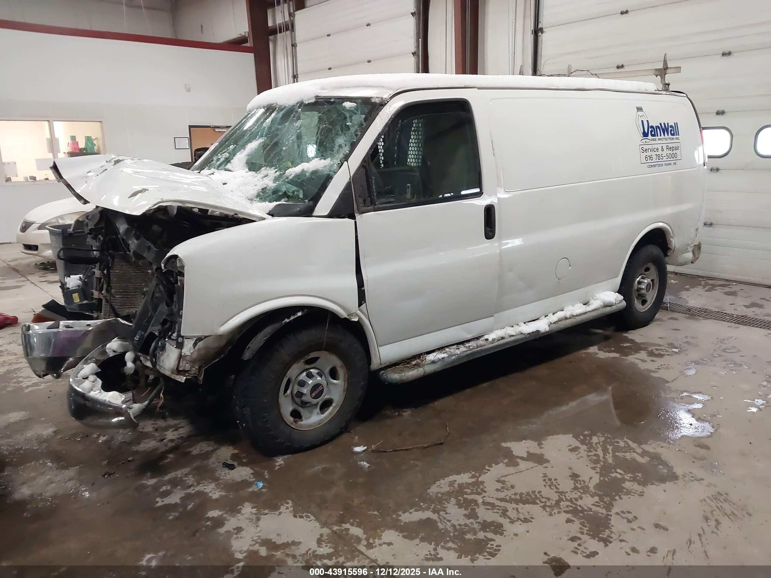 2015 Gmc Savana 2500 Work Van Белый vin: 1GTW7FCF5F1904423
