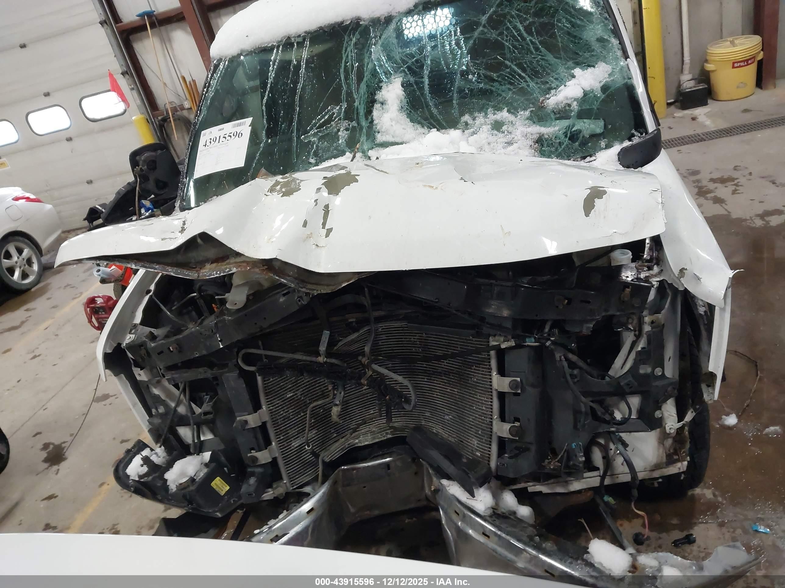 2015 Gmc Savana 2500 Work Van Белый vin: 1GTW7FCF5F1904423