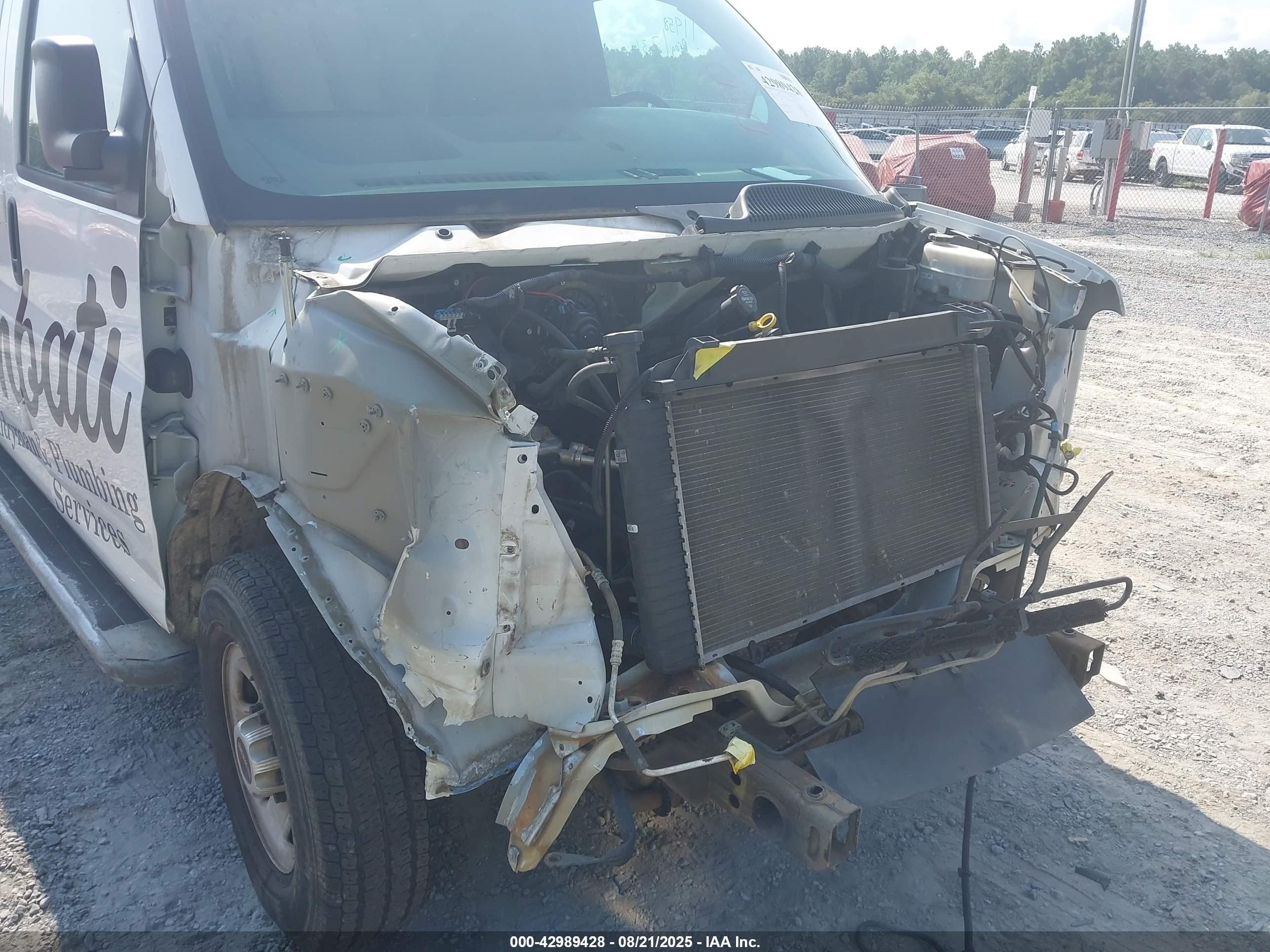 2015 Gmc Savana 2500 Work Van Белый vin: 1GTW7FCF7F1901538