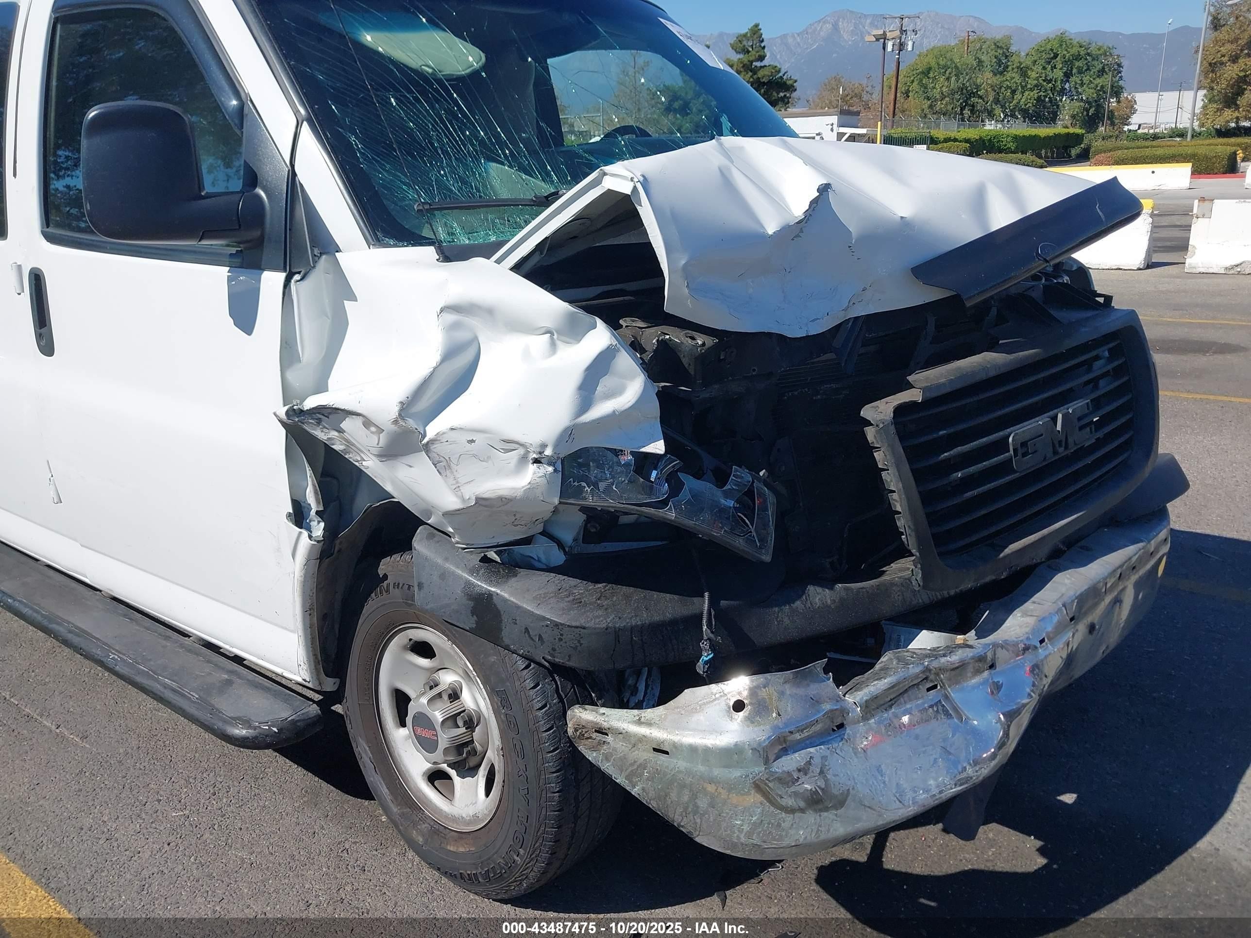 2015 Gmc Savana 2500 Work Van Белый vin: 1GTW7FCF7F1908294
