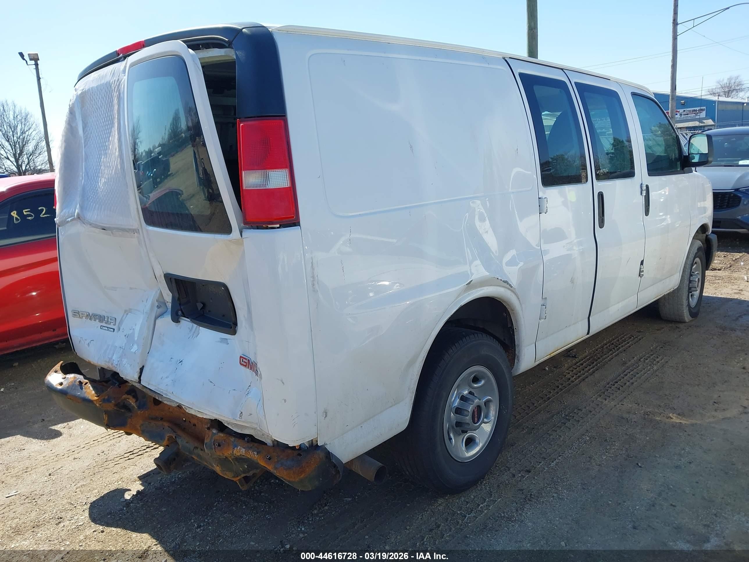 2015 Gmc Savana 2500 Work Van White vin: 1GTW7FCF8F1247178