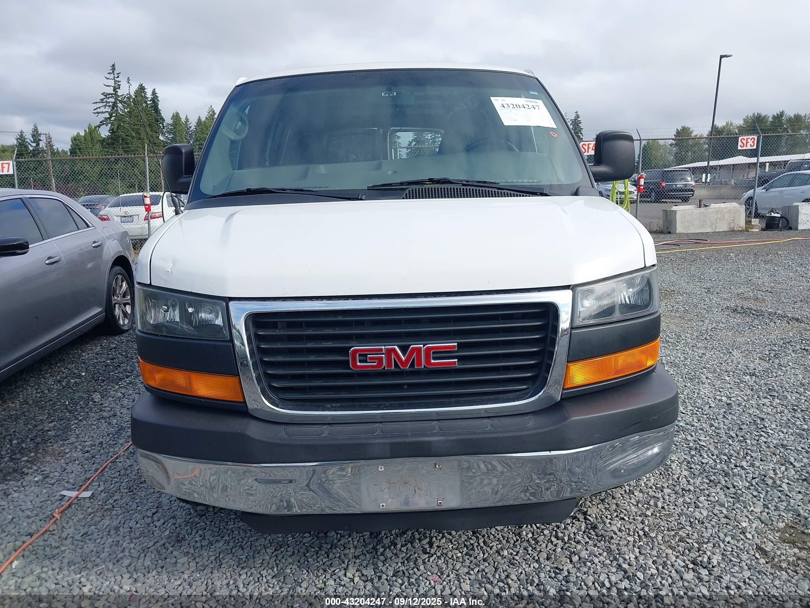 2015 Gmc Savana 2500 Work Van White vin: 1GTW7FCF8F1278219