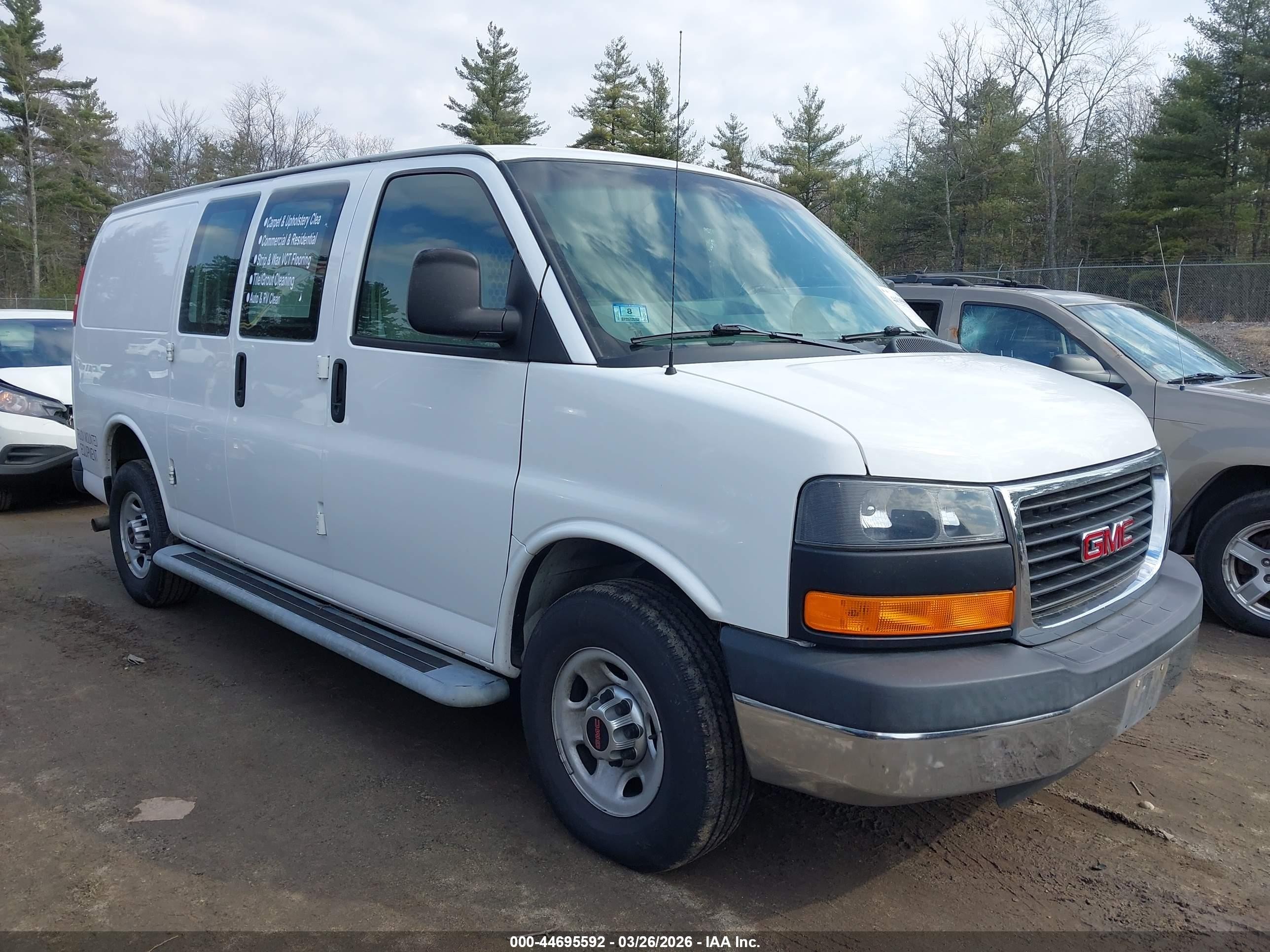 2015 Gmc Savana 2500 Work Van Белый vin: 1GTW7FCF8F1902956