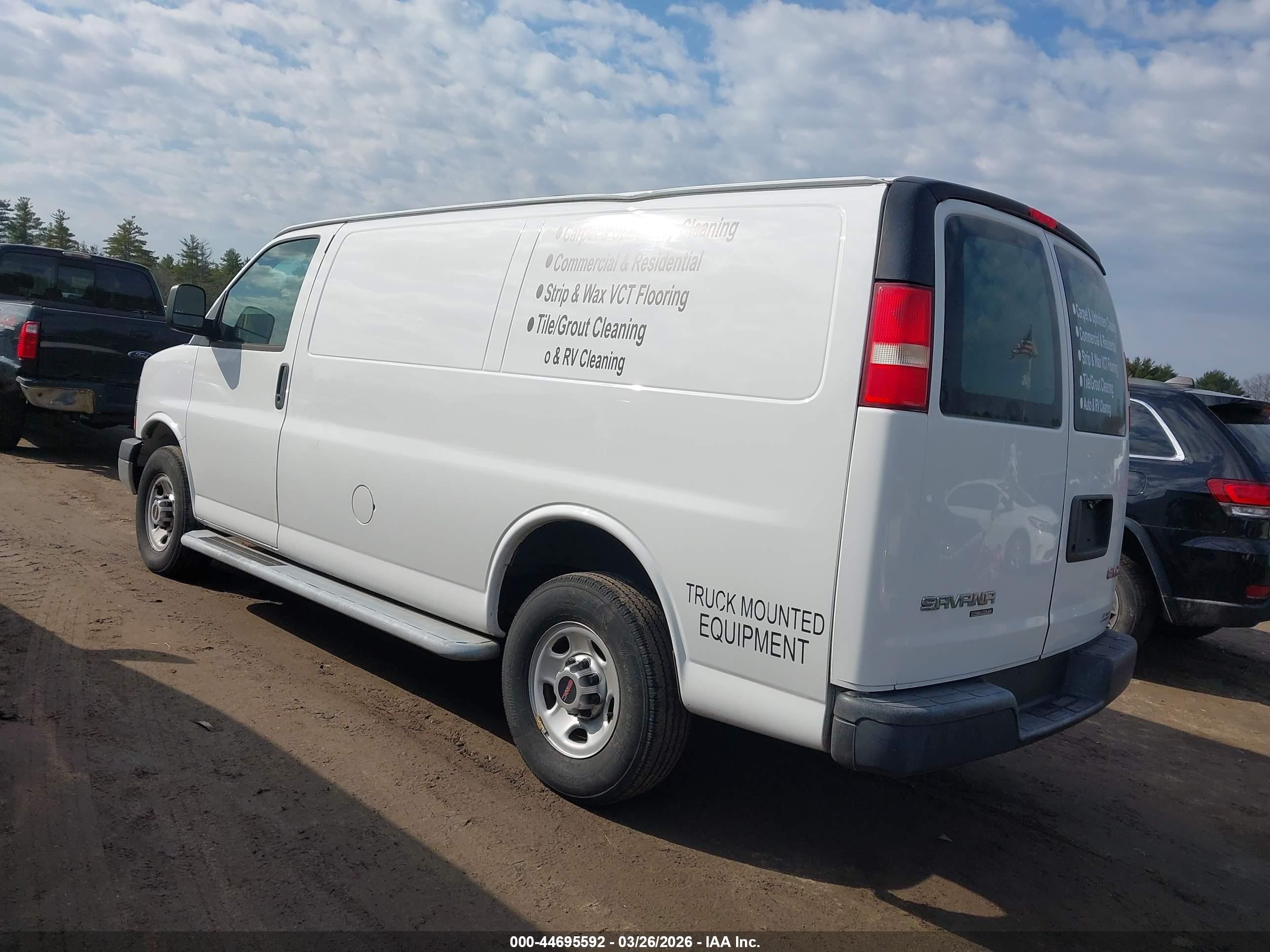 2015 Gmc Savana 2500 Work Van White vin: 1GTW7FCF8F1902956