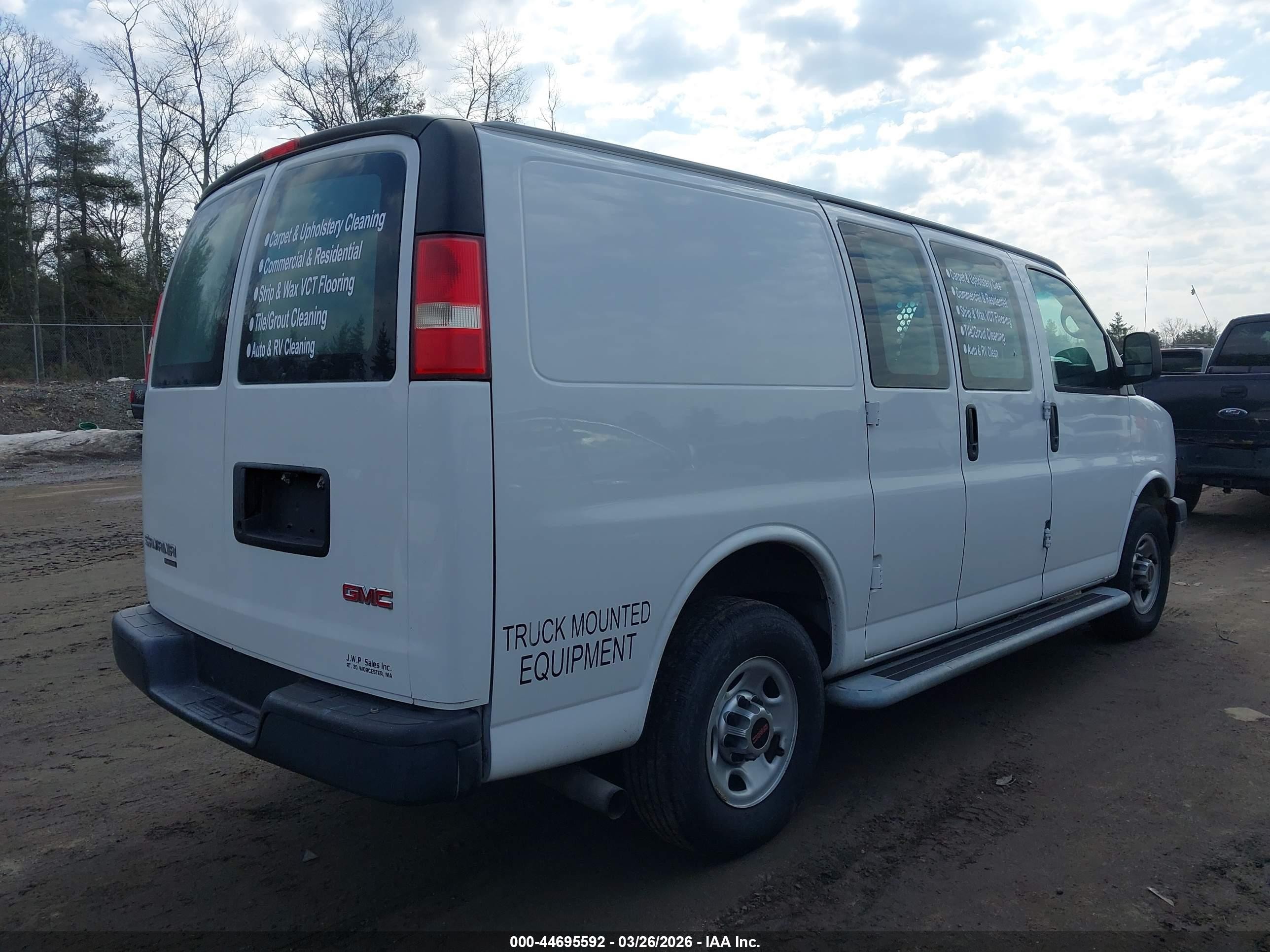 2015 Gmc Savana 2500 Work Van White vin: 1GTW7FCF8F1902956