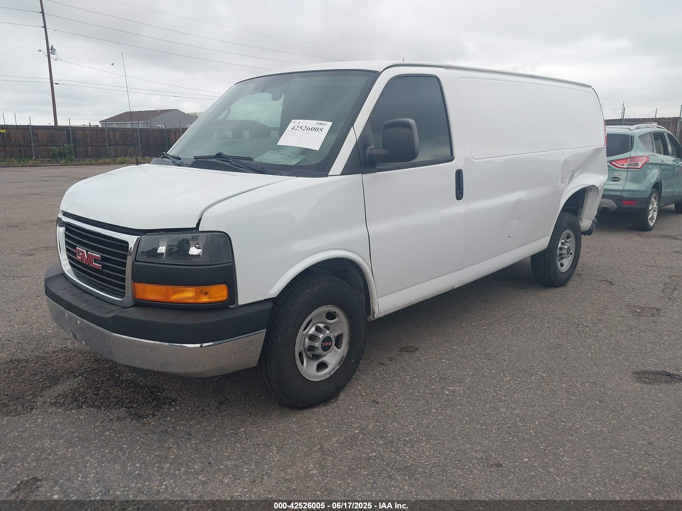 2015 Gmc Savana 2500 Work Van White vin: 1GTW7FCFXF1904868