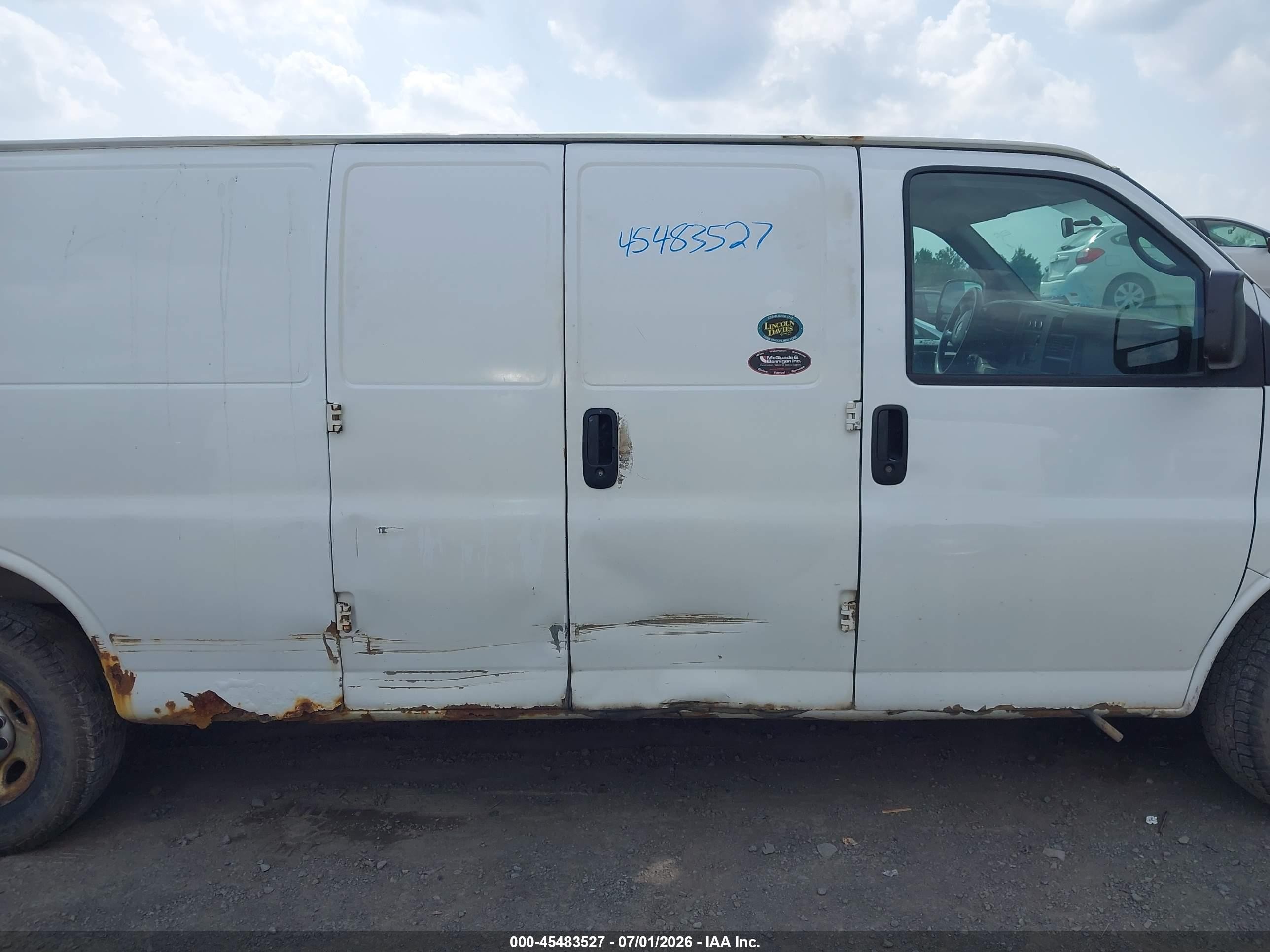 2013 Gmc Savana 2500 Work Van White vin: 1GTW7GCA2D1172579