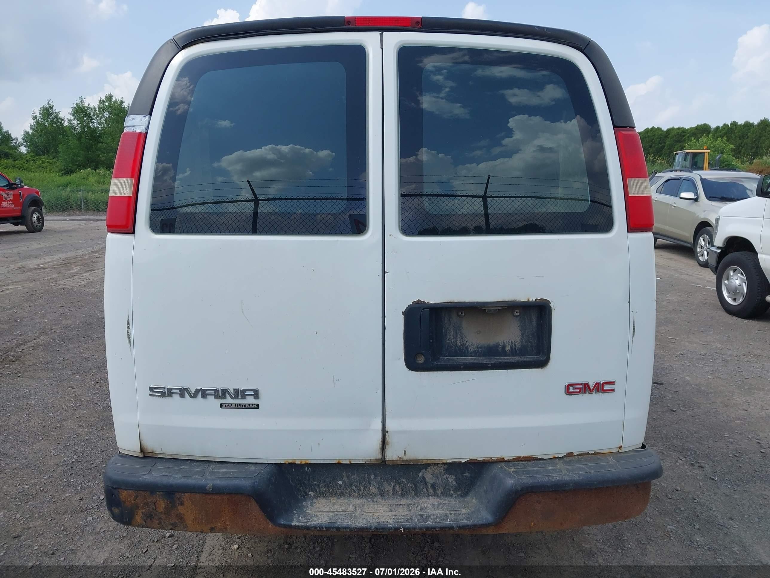 2013 Gmc Savana 2500 Work Van White vin: 1GTW7GCA2D1172579