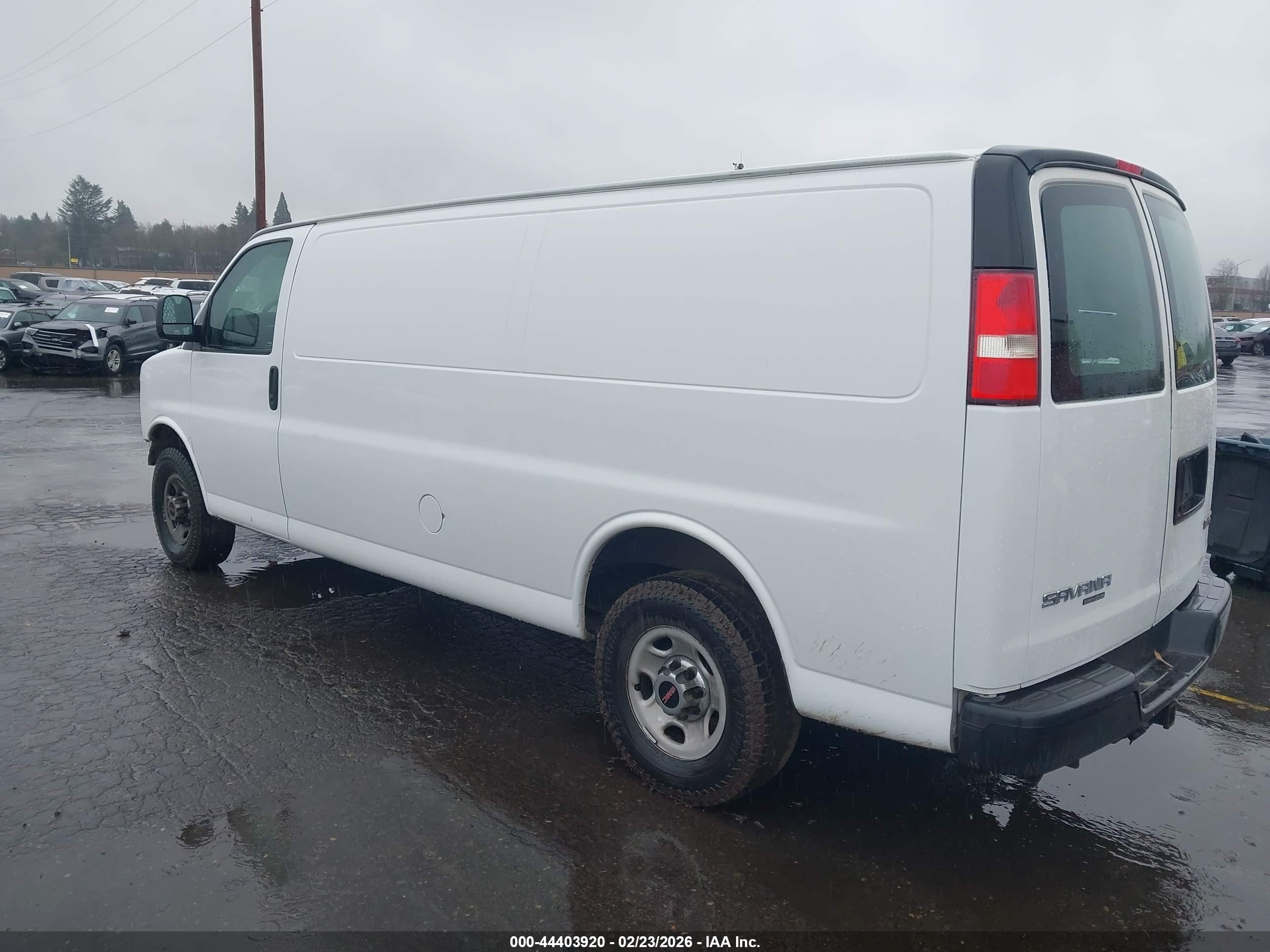 2015 Gmc Savana 2500 Work Van White vin: 1GTW7GCF8F1275133