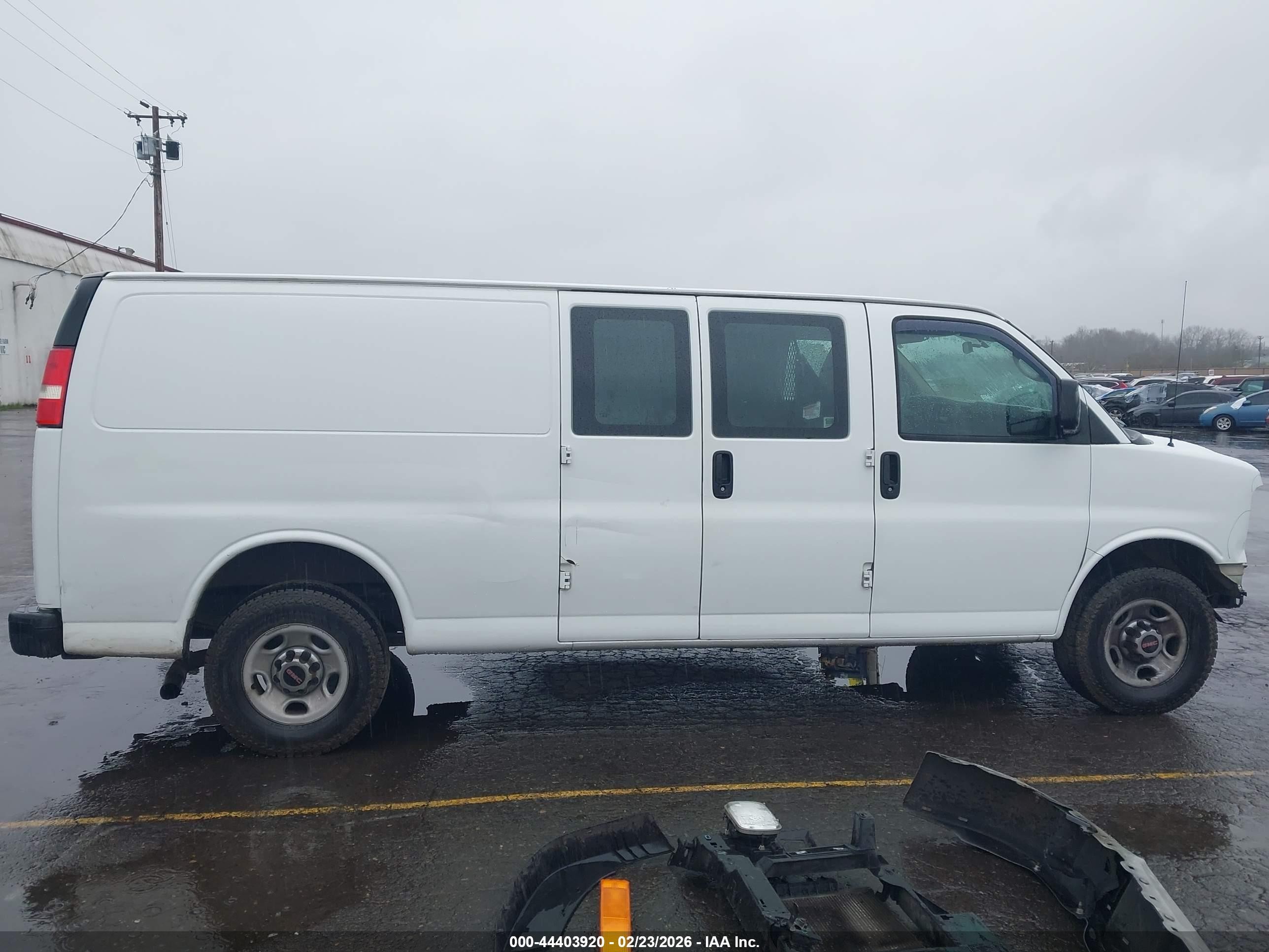 2015 Gmc Savana 2500 Work Van White vin: 1GTW7GCF8F1275133
