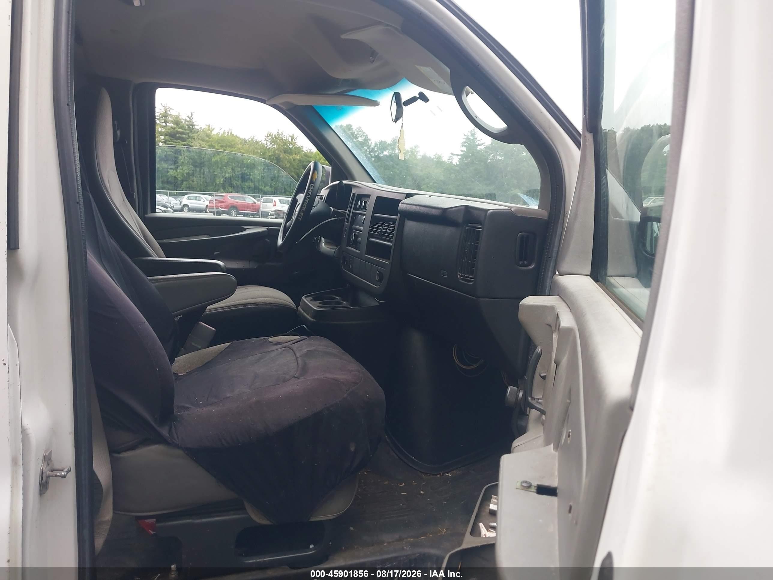 2011 Gmc Savana 2500 Work Van White vin: 1GTW7GCG5B1147323