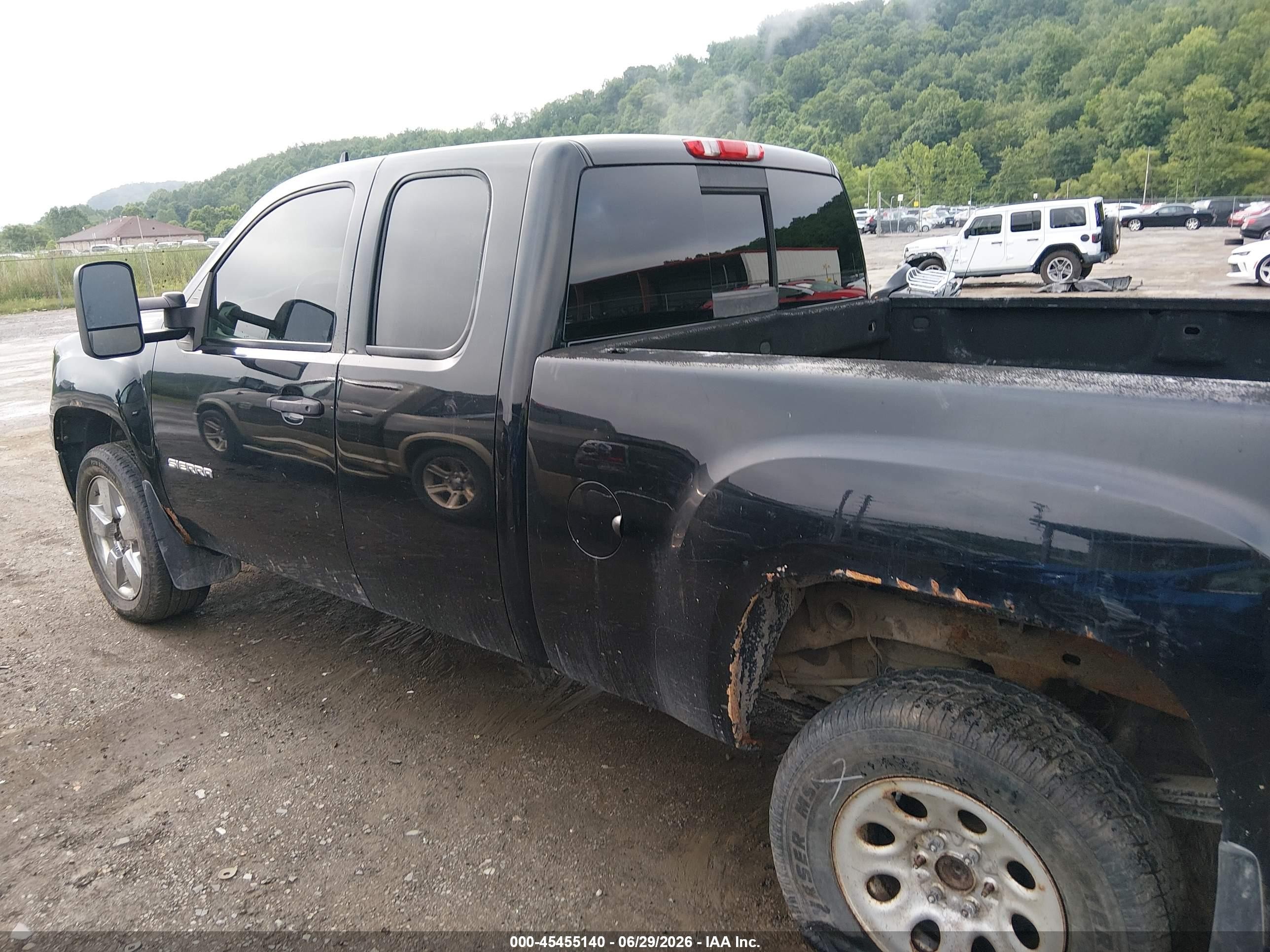 2010 Gmc Sierra 1500 Sle Black vin: 1GTYKVE21AZ227652