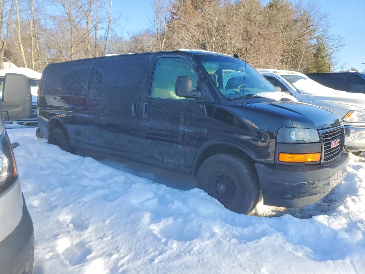 2021 Gmc Savana G3500 Cargo Черный vin: 1GTZ7HF74M1313025