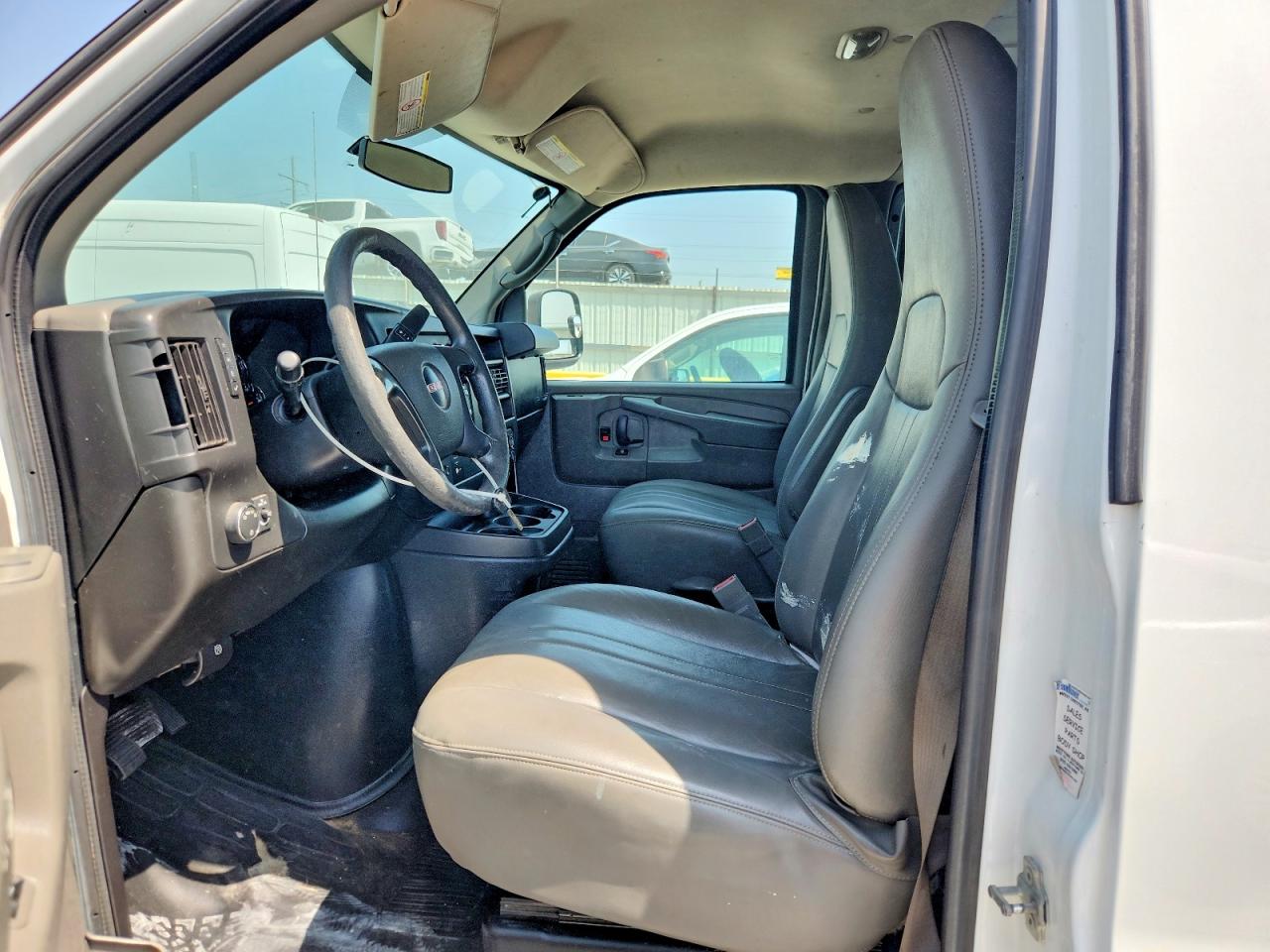 2015 Gmc Savana G3500 White vin: 1GTZ7TCB6F1138579