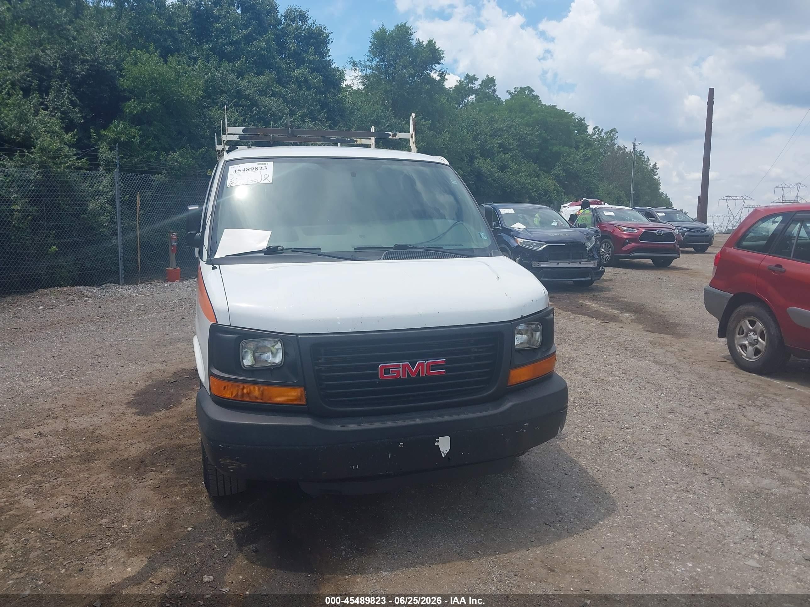 2015 Gmc Savana 3500 Work Van White vin: 1GTZ7TCG1F1224684