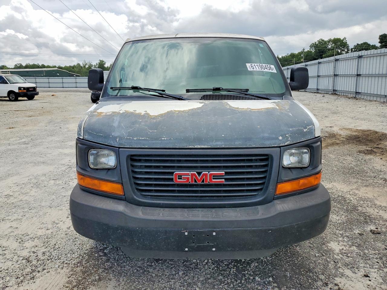 2010 Gmc Savana G2500 White vin: 1GTZGFBA1A1171699