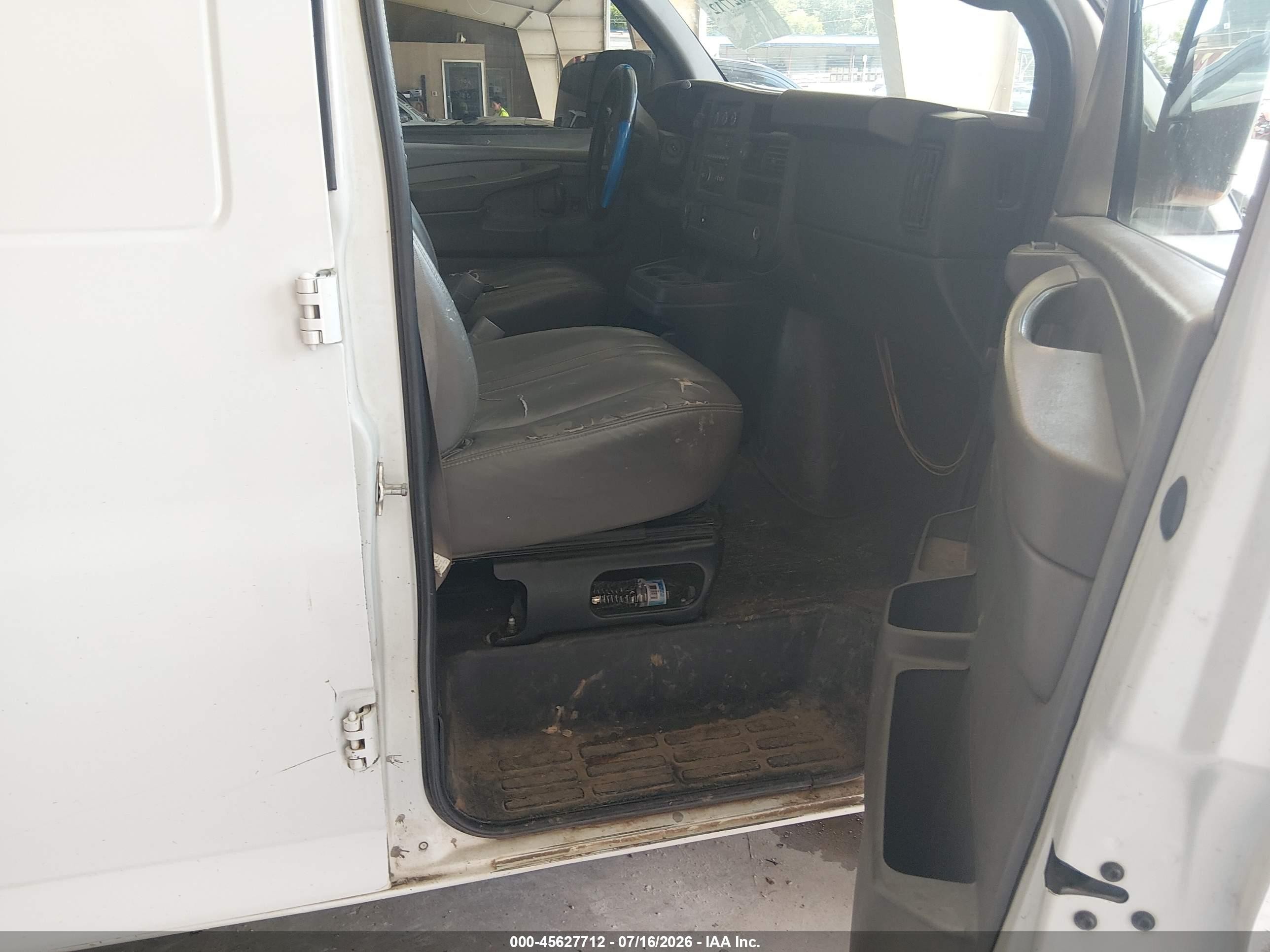 2010 Gmc Savana 2500 Work Van White vin: 1GTZGGBA3A1181253