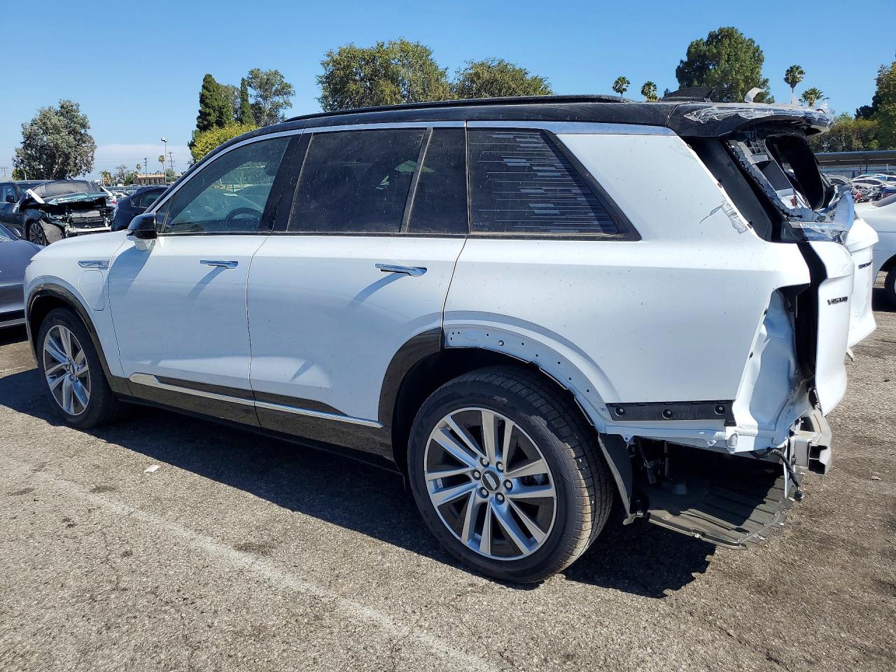 2026 Cadillac Vistiq Luxury Белый vin: 1GYC3KML1TZ713102