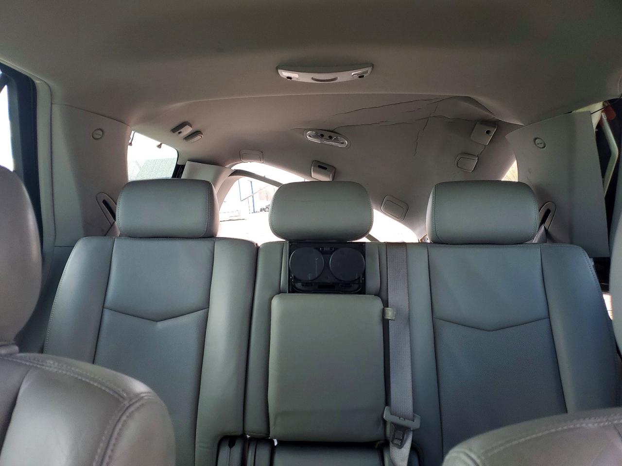 2004 Cadillac Srx Gray vin: 1GYDE637040134084