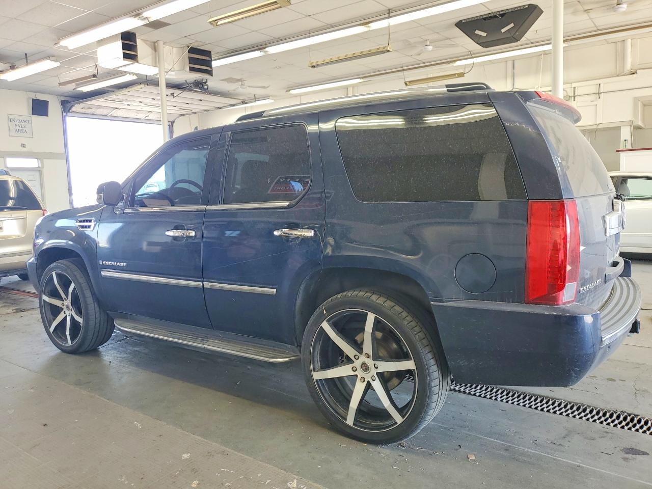 2007 Cadillac Escalade Luxury Blue vin: 1GYEC63807R289088