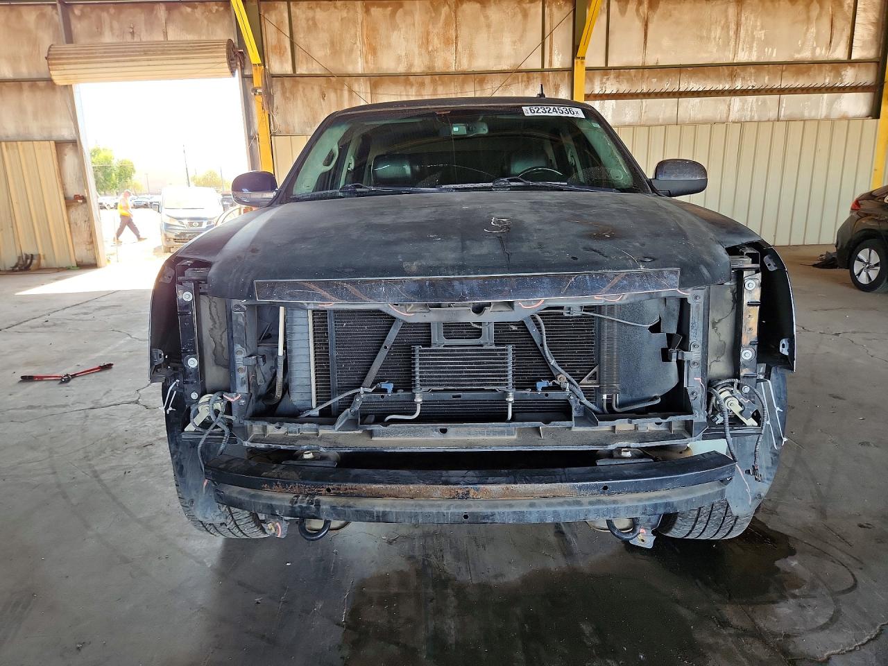 2008 Cadillac Escalade Luxury Черный vin: 1GYEC63818R202753