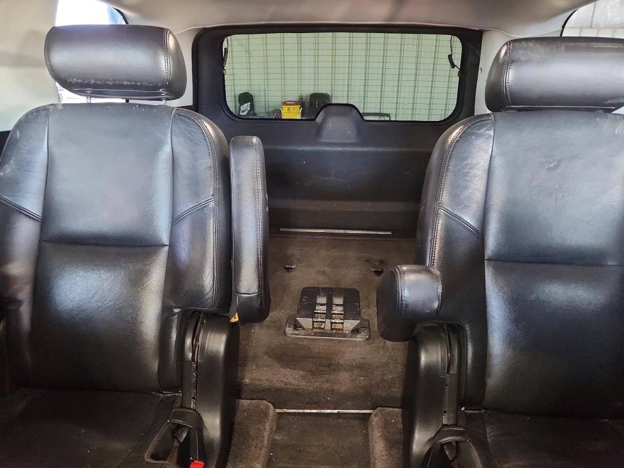 2008 Cadillac Escalade Luxury Черный vin: 1GYEC63818R202753