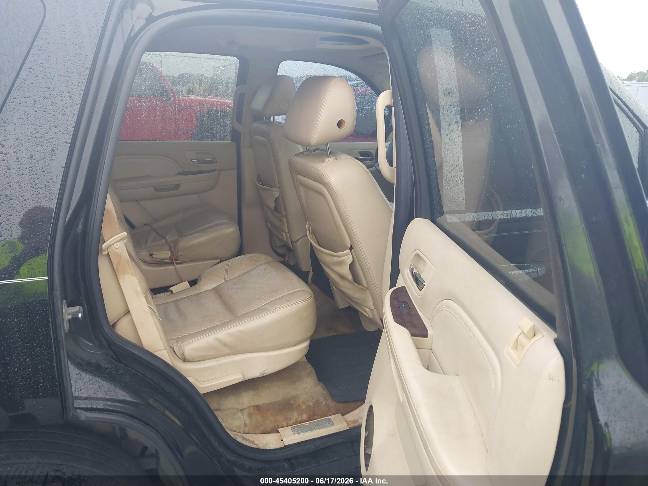 2007 Cadillac Escalade Standard Черный vin: 1GYEC63827R333897