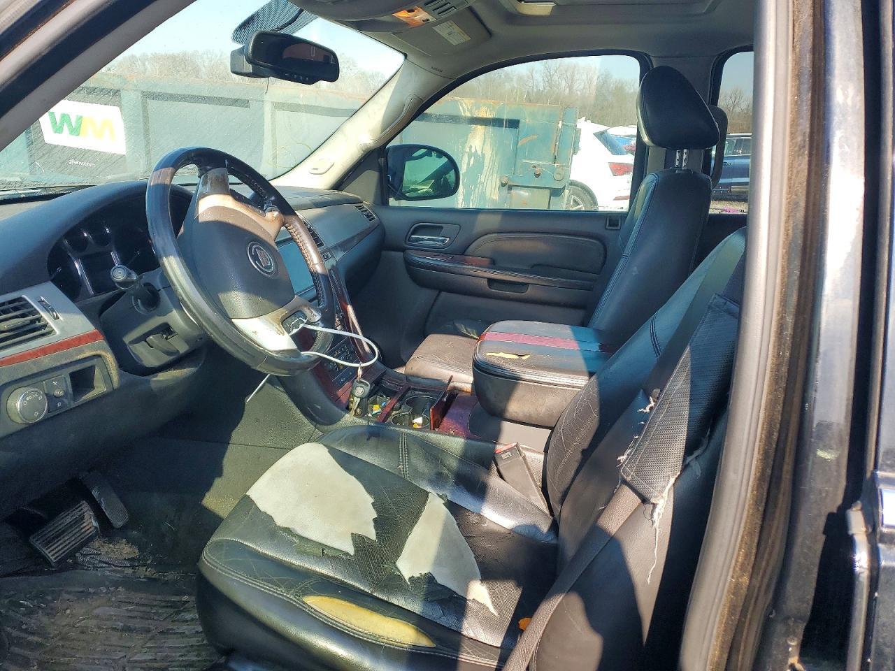 2007 Cadillac Escalade Luxury Black vin: 1GYEC63837R344911