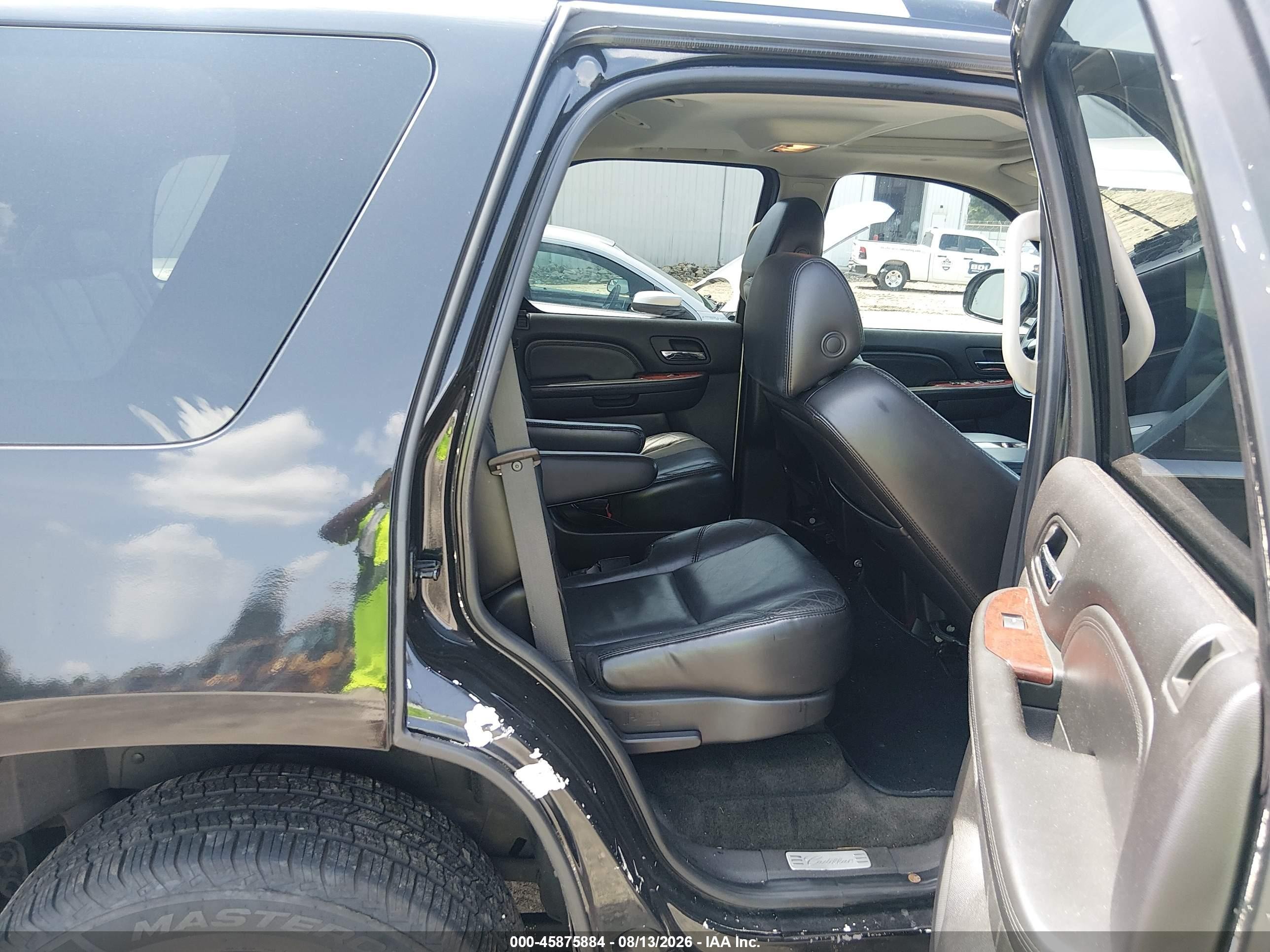 2007 Cadillac Escalade   Black vin: 1GYEC63877R308039