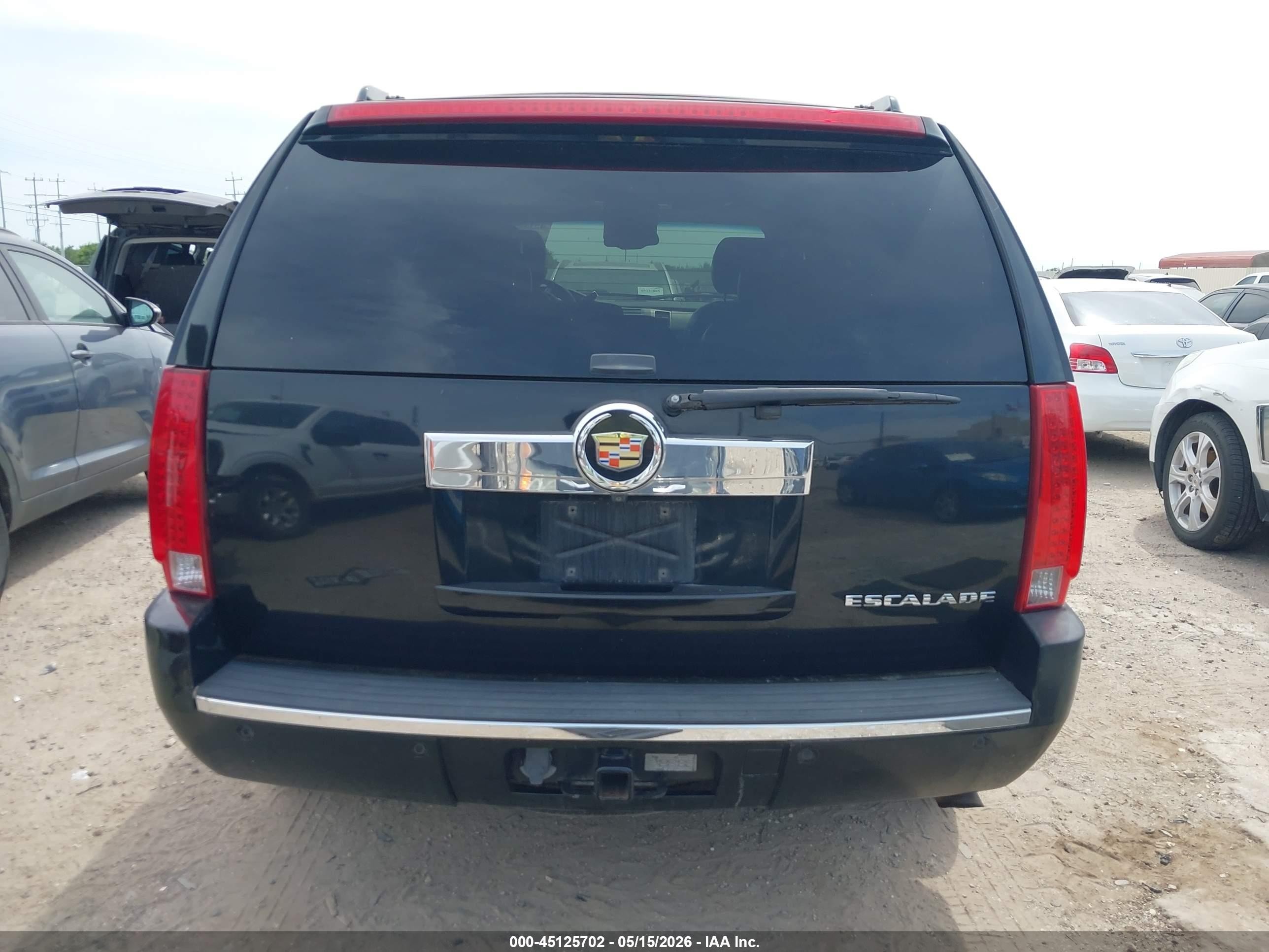 2008 Cadillac Escalade Standard Black vin: 1GYEC63878R163683