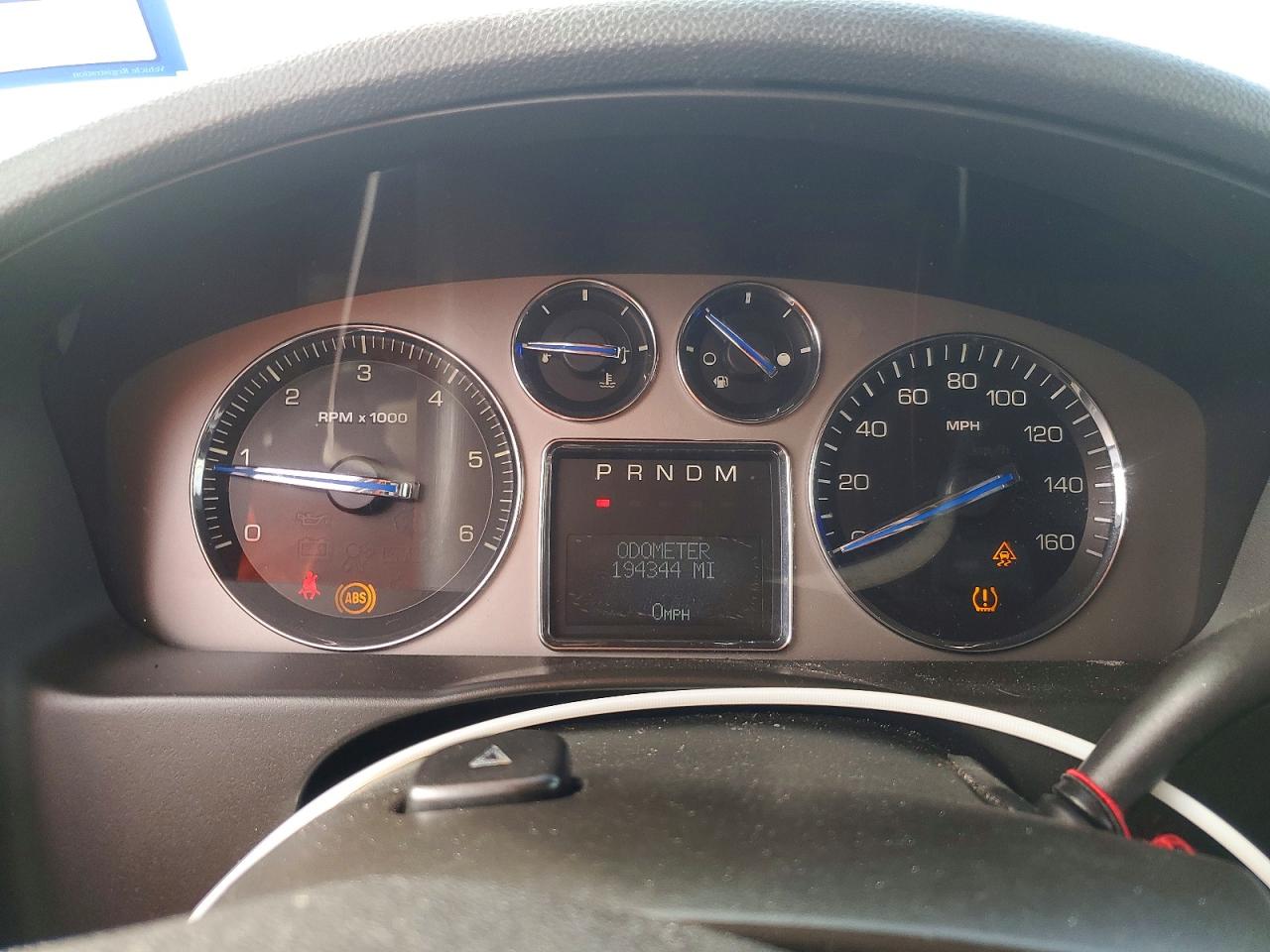 2007 Cadillac Escalade Luxury White vin: 1GYEC63887R310124