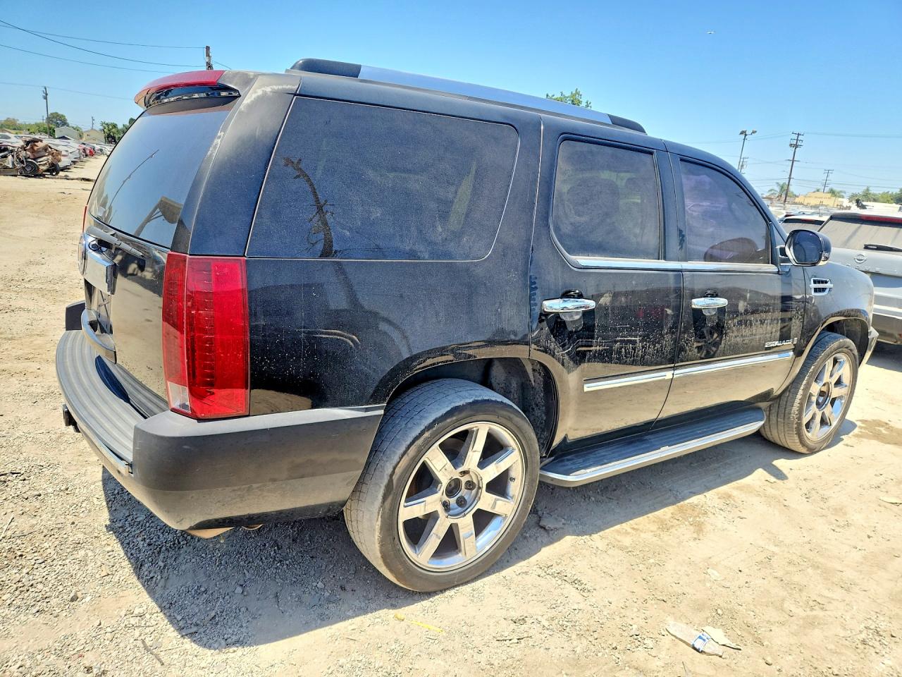 2007 Cadillac Escalade Luxury Black vin: 1GYEC638X7R286036