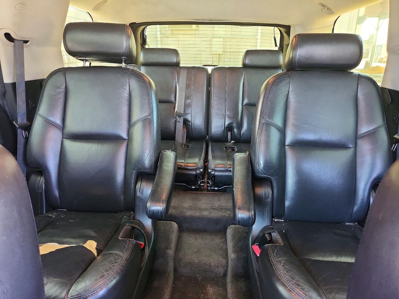 2007 Cadillac Escalade Luxury Black vin: 1GYEC638X7R286036