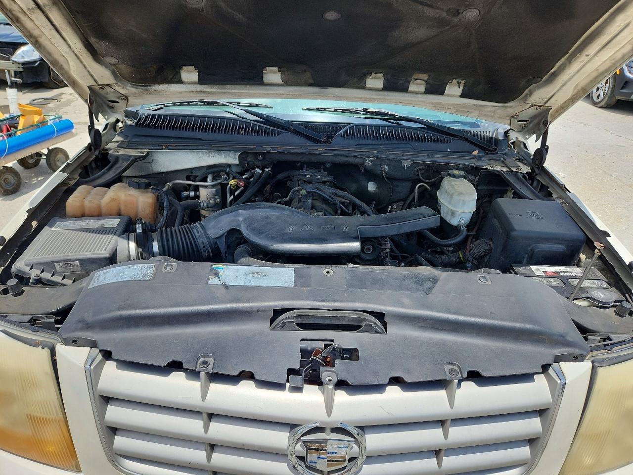 2006 Cadillac Escalade Luxury White vin: 1GYEC63N36R118176