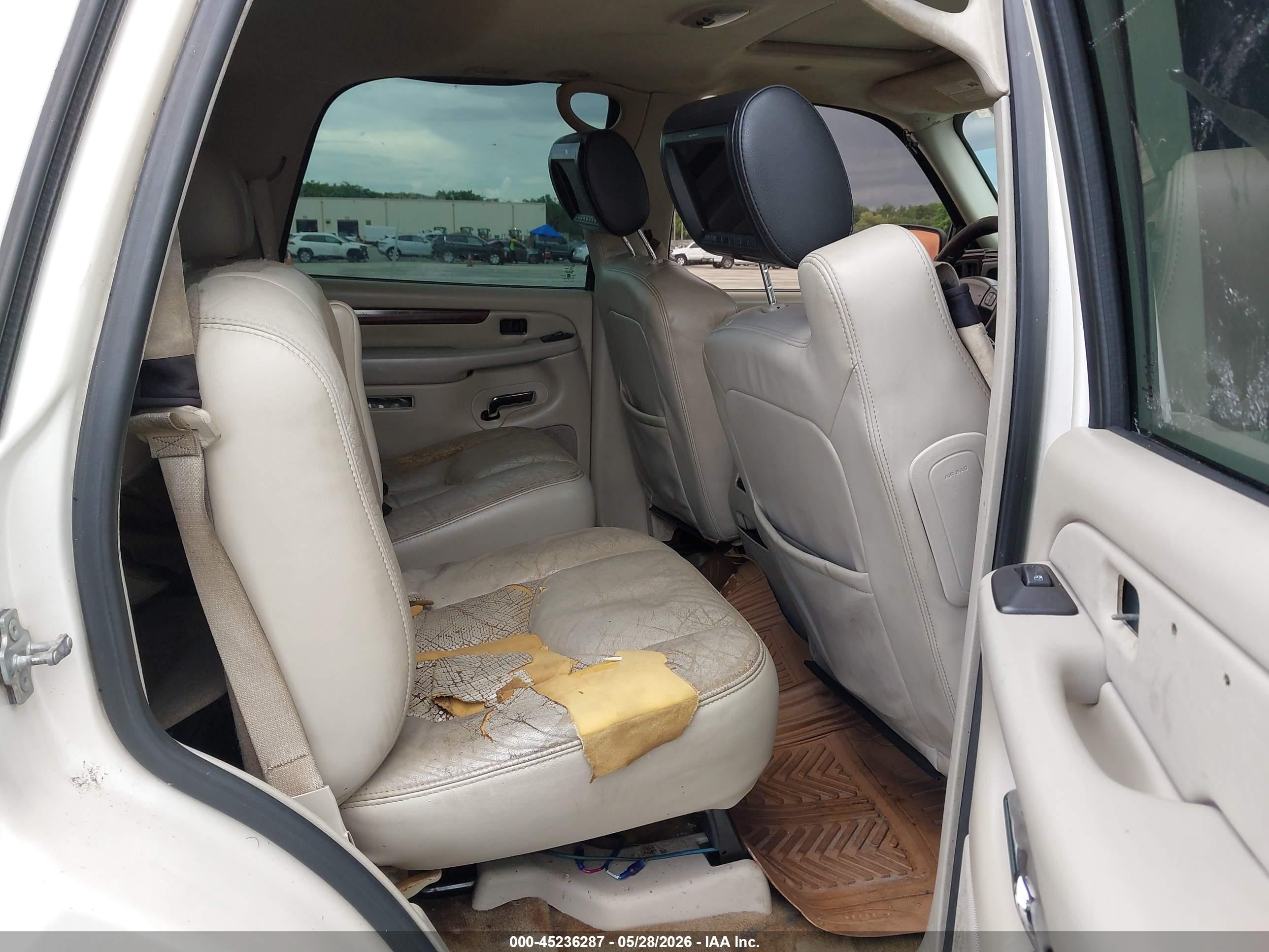 2006 Cadillac Escalade Standard Бежевый vin: 1GYEC63N46R119644