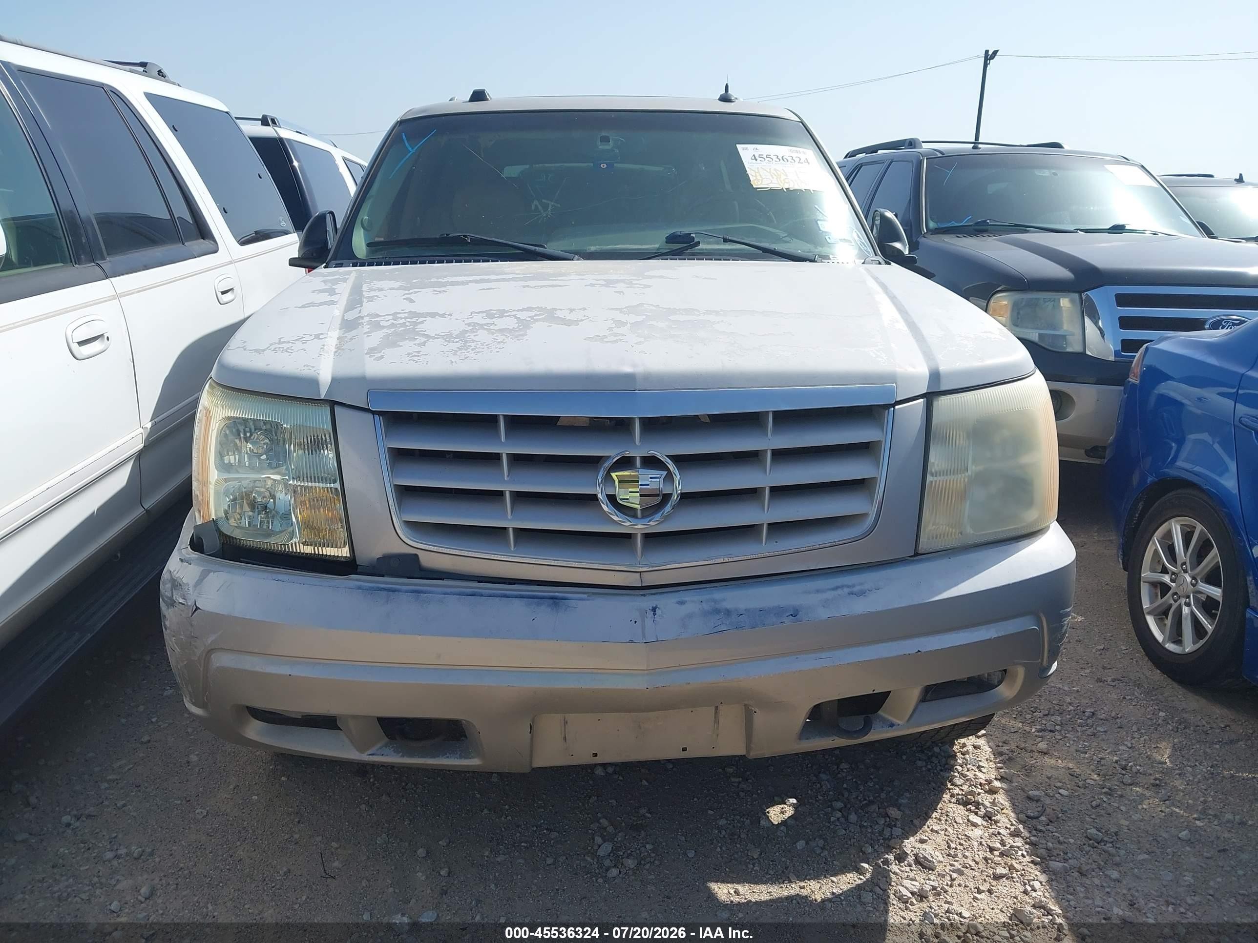 2005 Cadillac Escalade Standard Beige vin: 1GYEC63N65R234129