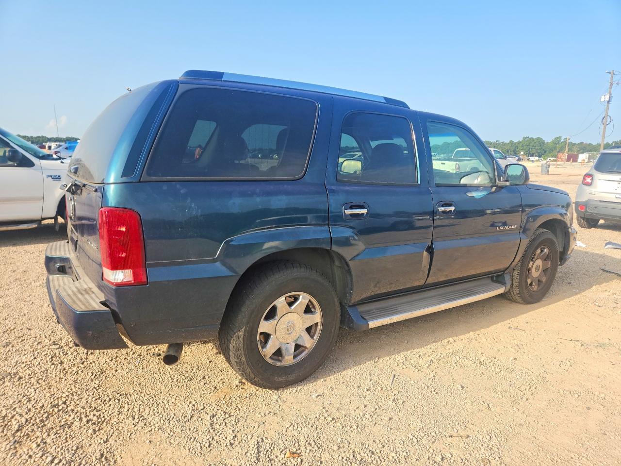 2005 Cadillac Escalade Luxury Blue vin: 1GYEC63T05R122330