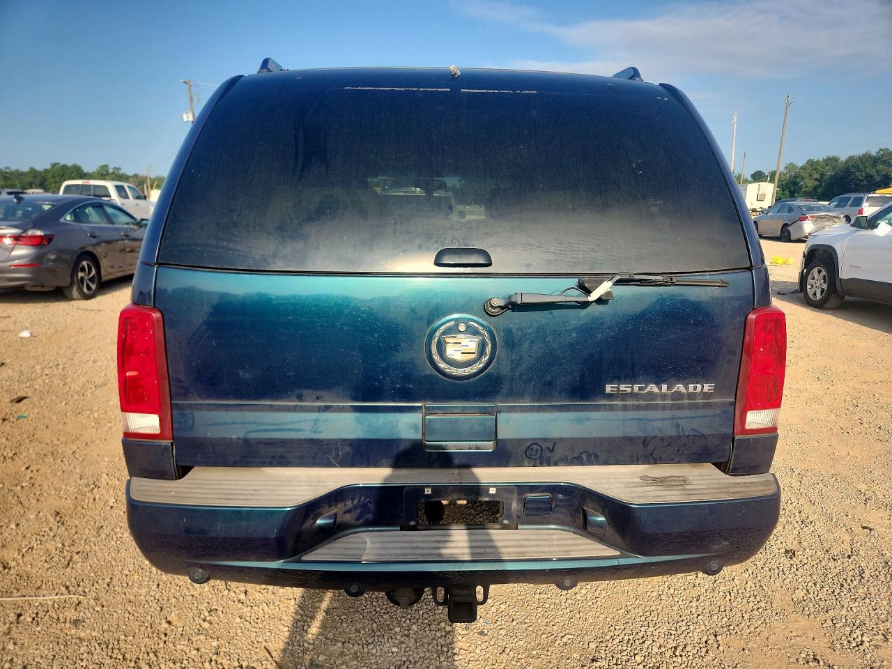 2005 Cadillac Escalade Luxury Blue vin: 1GYEC63T05R122330